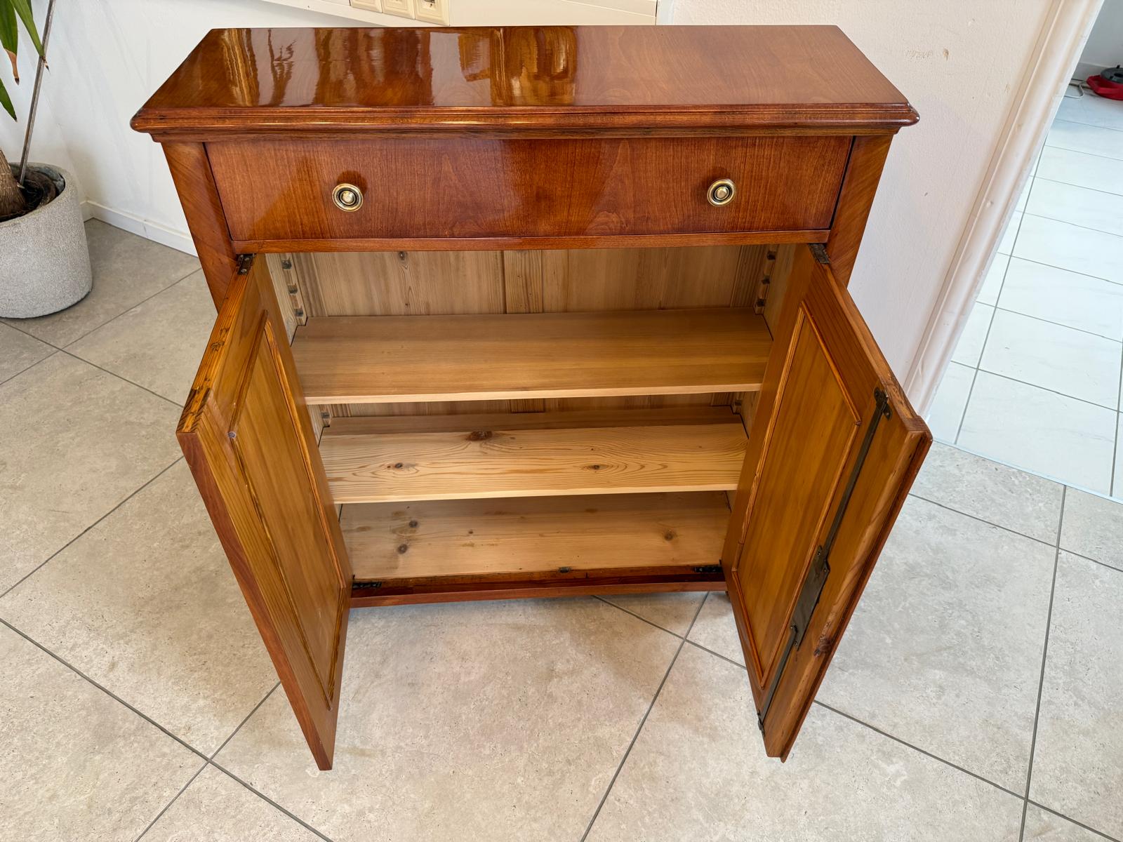 Restauriertes Biedermeier Trumeau Anrichte Kirschholzfurnier Antiquität D1194