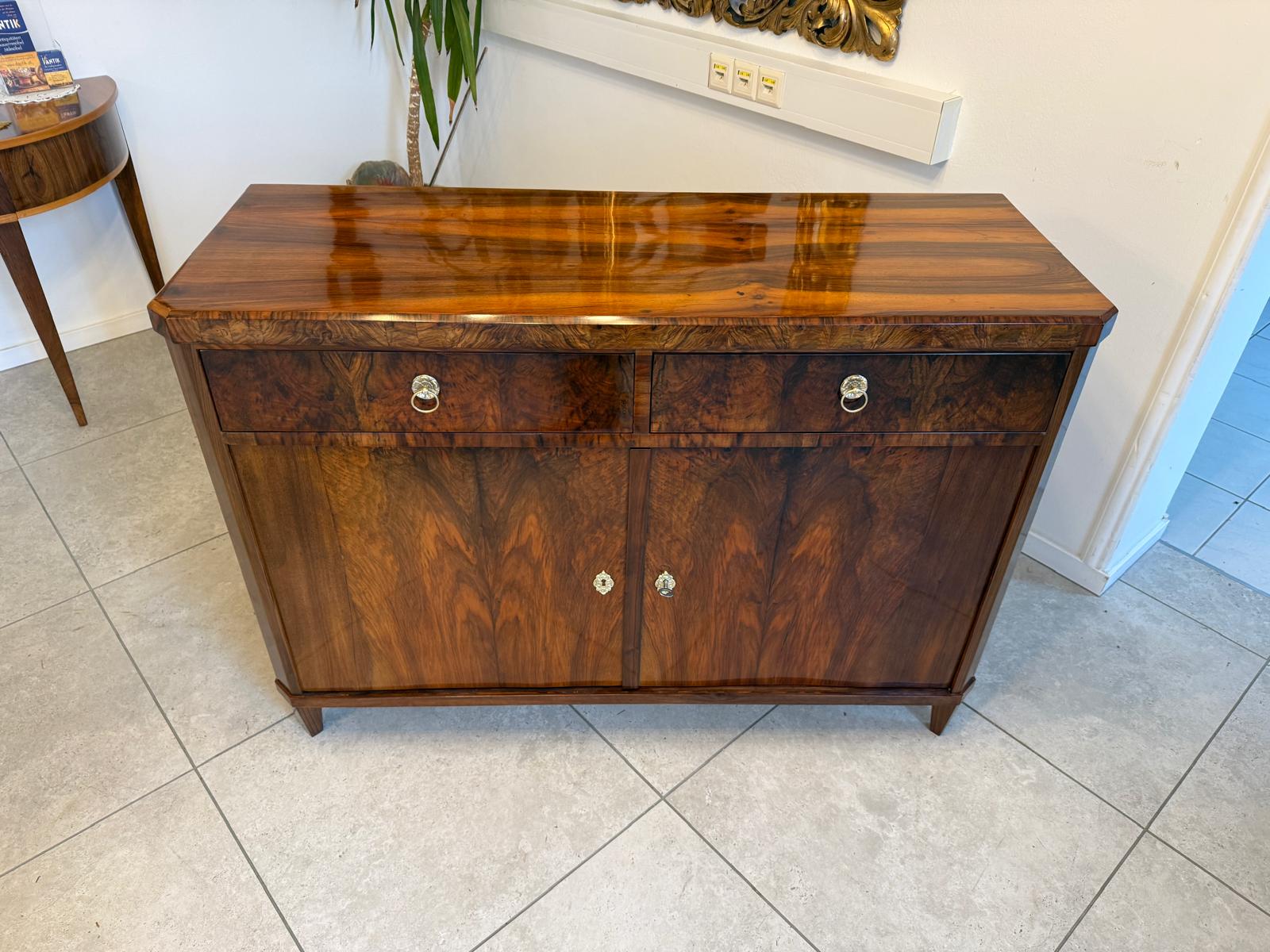 Sale Restaurierte Biedermeier Anrichte Trumeau Nussholz Antiquität D1091