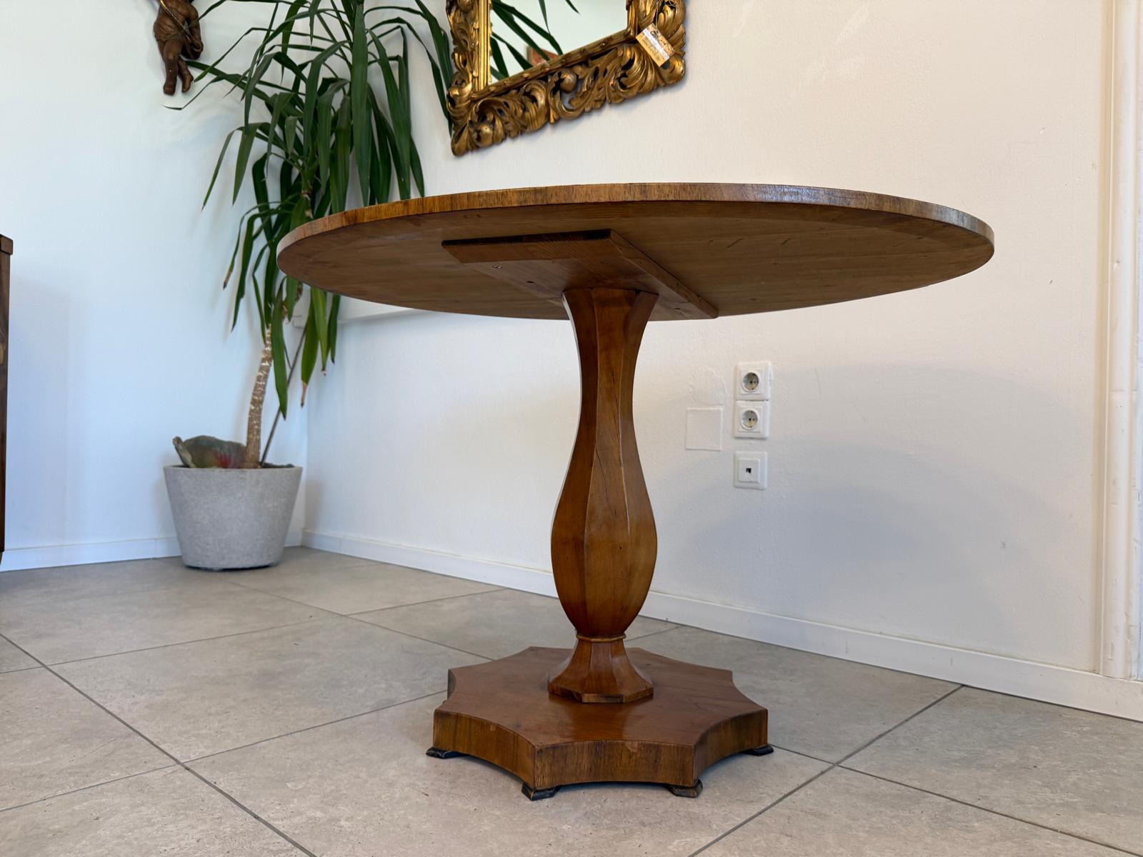 Originales ovales Biedermeier Tischerl Vasentisch Stempeltisch G1991