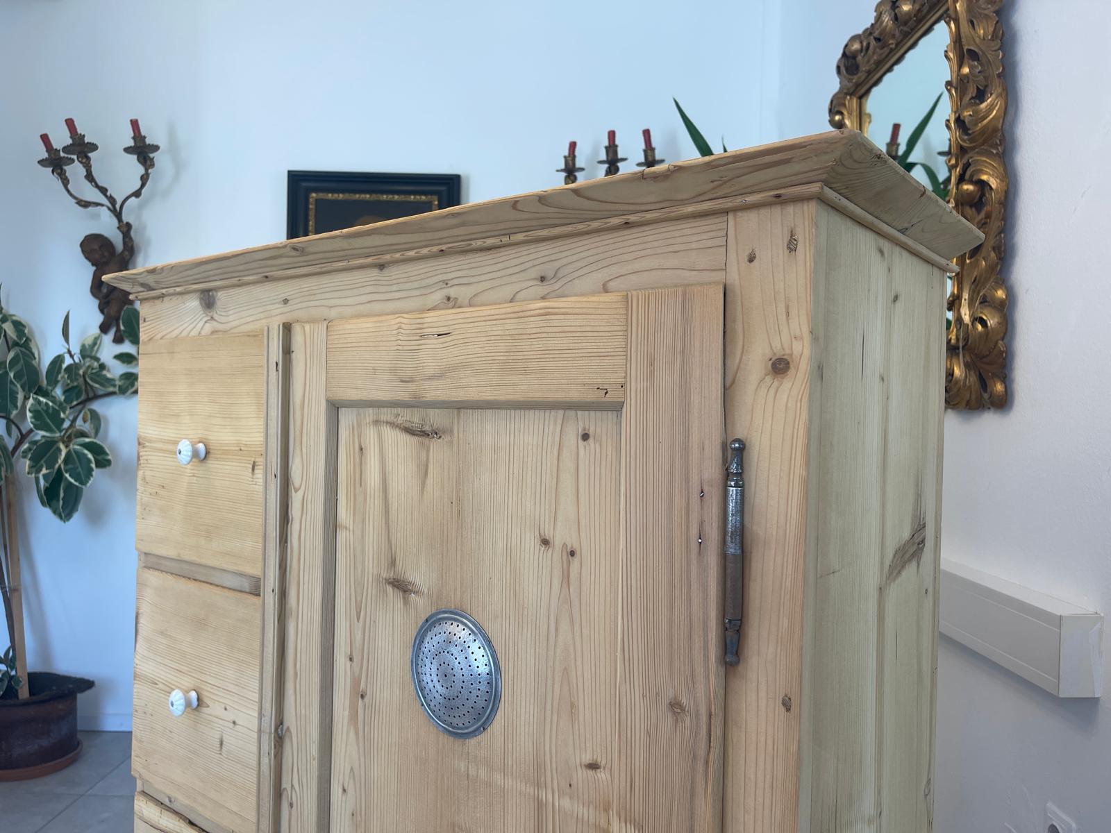 7bdd019f-e236-4c11-81fb-d61cab6802e5 Biedermeier Brotschrank Almerschrank Speiskasten A4968