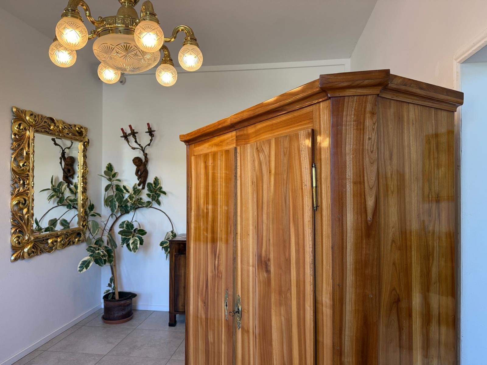 SALE Restaurierter Biedermeier Schrank Kleiderkasten Hallenschrank Antiquität G2100