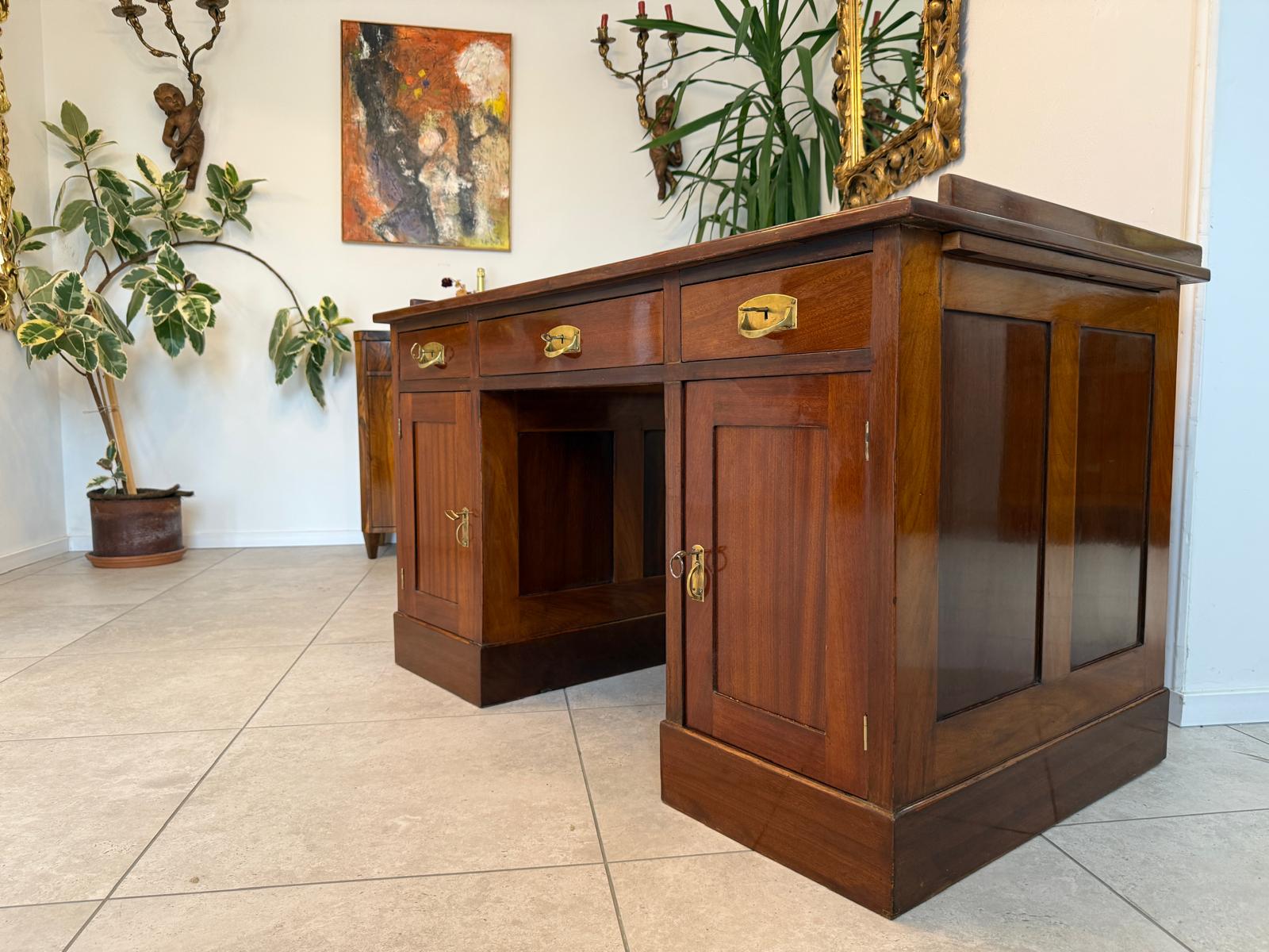 Altrestaurierter Jugendstil Schreibtisch Sekretär Freisteher G1878