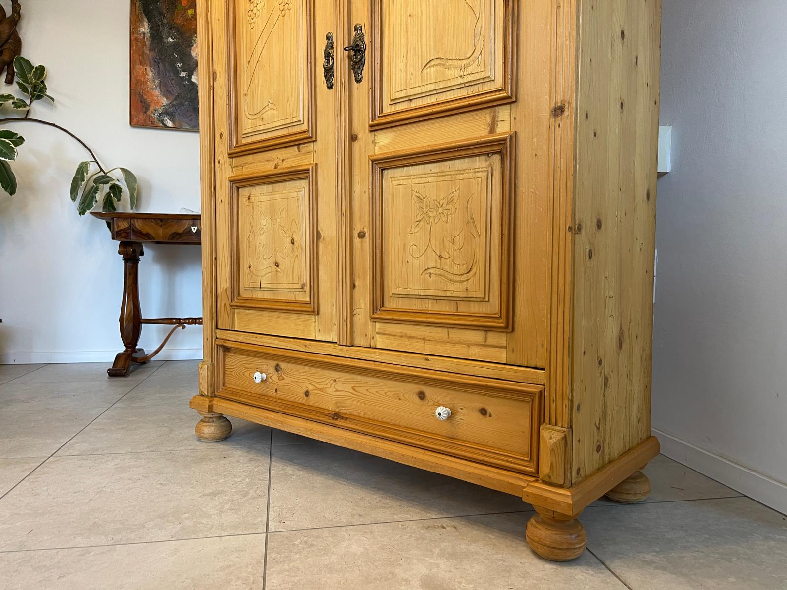 Gründerzeit Bauernschrank Bauernkasten Hallenschrank Kleiderkasten G1691