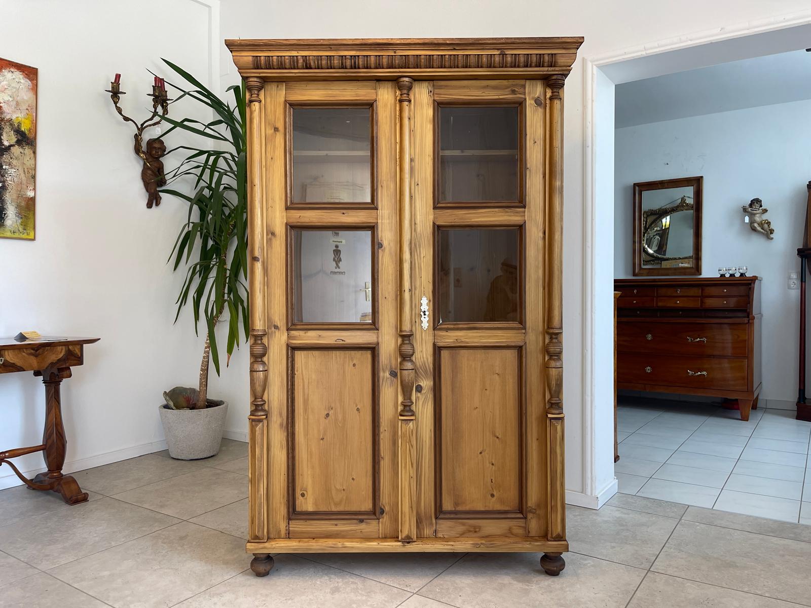 Traum Gründerzeit Kredenz Vitrine  Küchenkredenz Bauernmöbel G1704-1