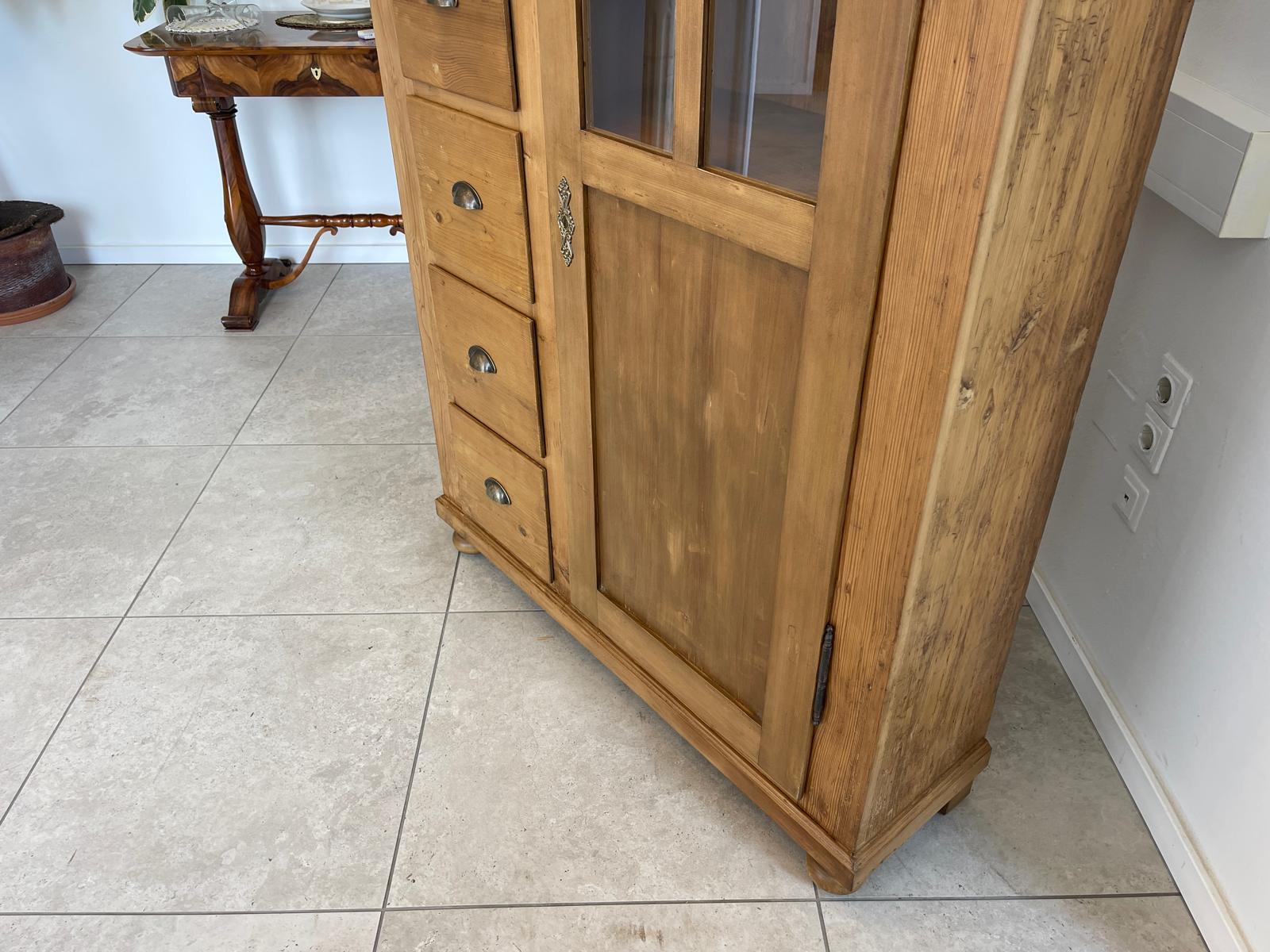 Antiker Biedermeier Brotschrank Almerschrank Vorratskasten Vitrine Bauernvitrine G1652
