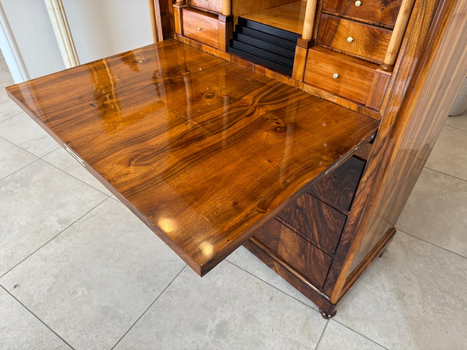 Sale Restaurierter Spätbiedermeier Standsekretär Schellack G1816