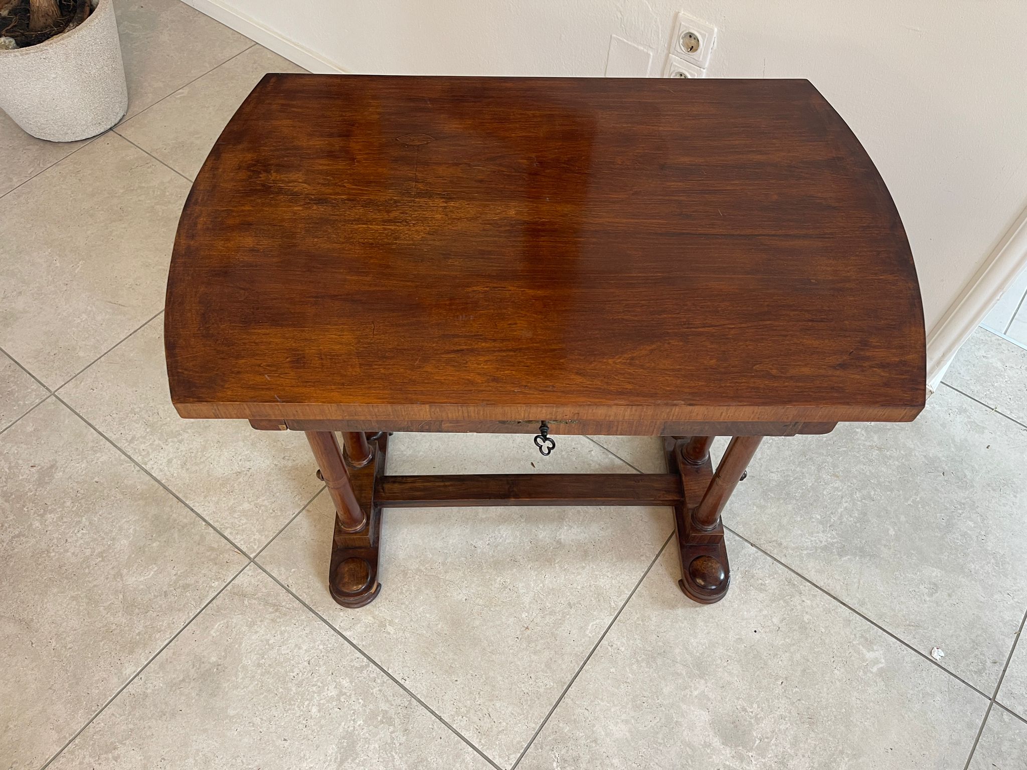 cbc5508b-2f14-49b4-a9d2-01ed5b084321 Originales Biedermeier Tischerl Nähtischerl A4935