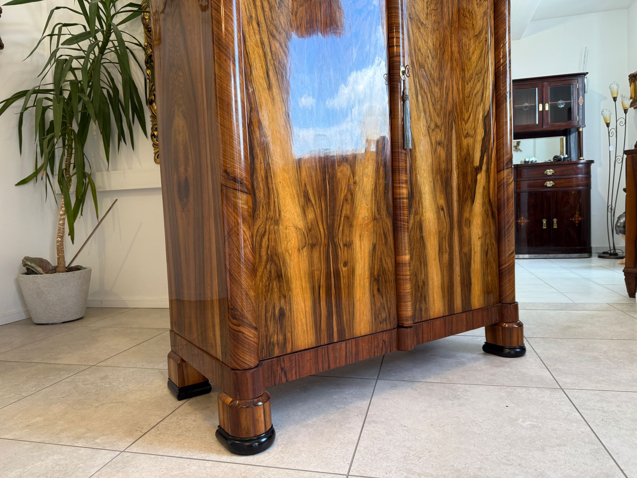 Biedermeier Schrank Kleiderkasten Hallenschrank Antiquität Traum Restauriert D2374