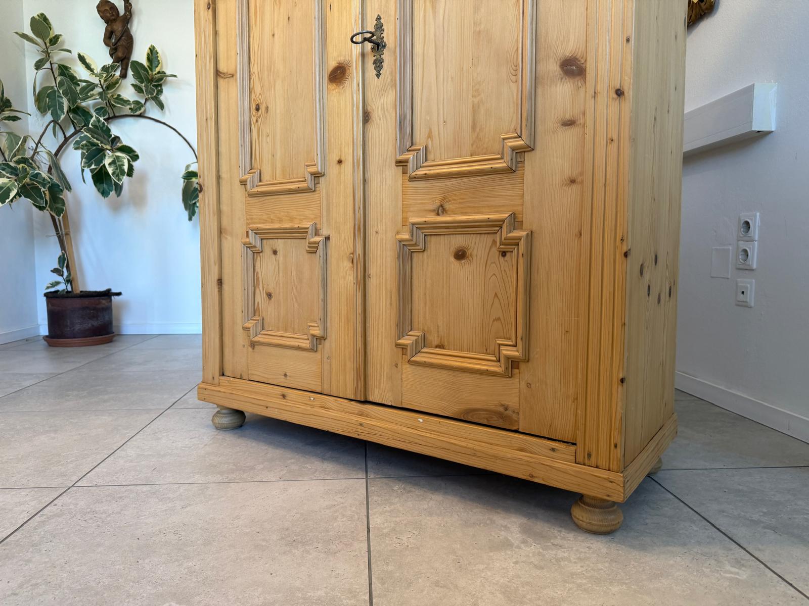 Original Gründerzeit  Bauernschrank Bauernkasten G1926