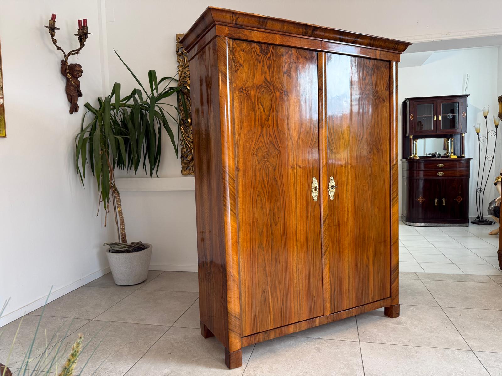 SALE Biedermeier Schrank Kleiderkasten Hallenschrank Antiquität Restauriert D2870