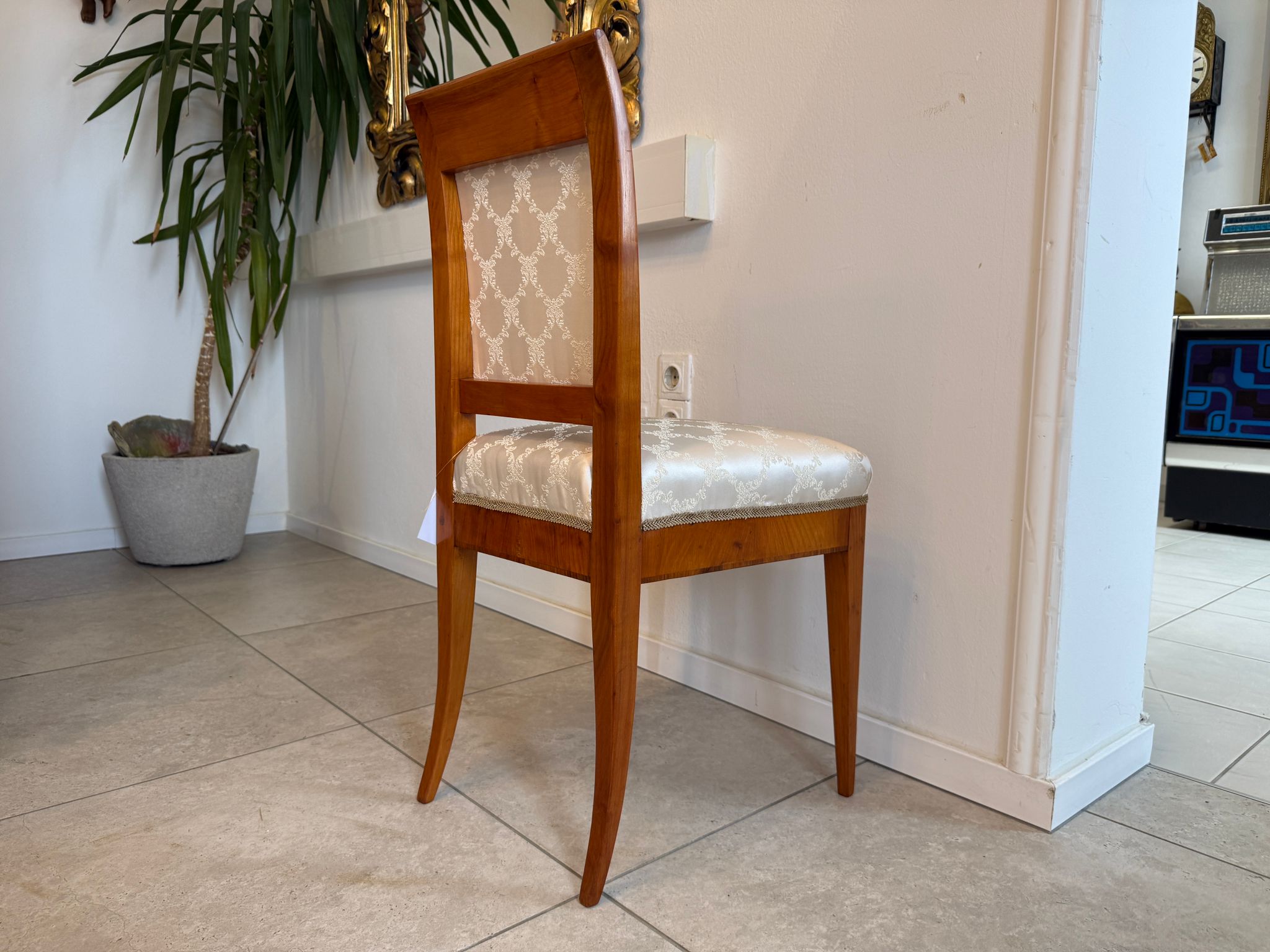 SALE Restaurierter Biedermeier Sessel Nussholz Stuhl Antiquität D1196