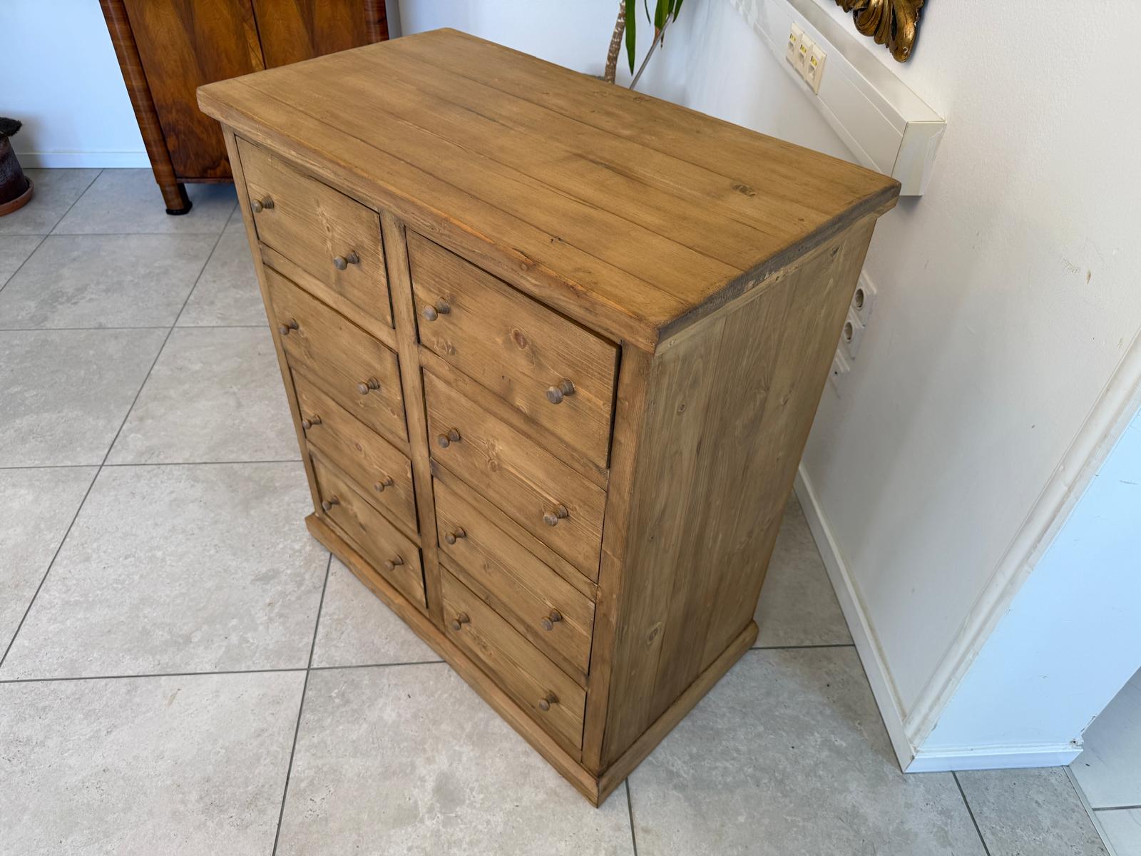 Bäuerliche 8 Ladenkommode Apothekerschrank Altholzkommode Weichholz D2341