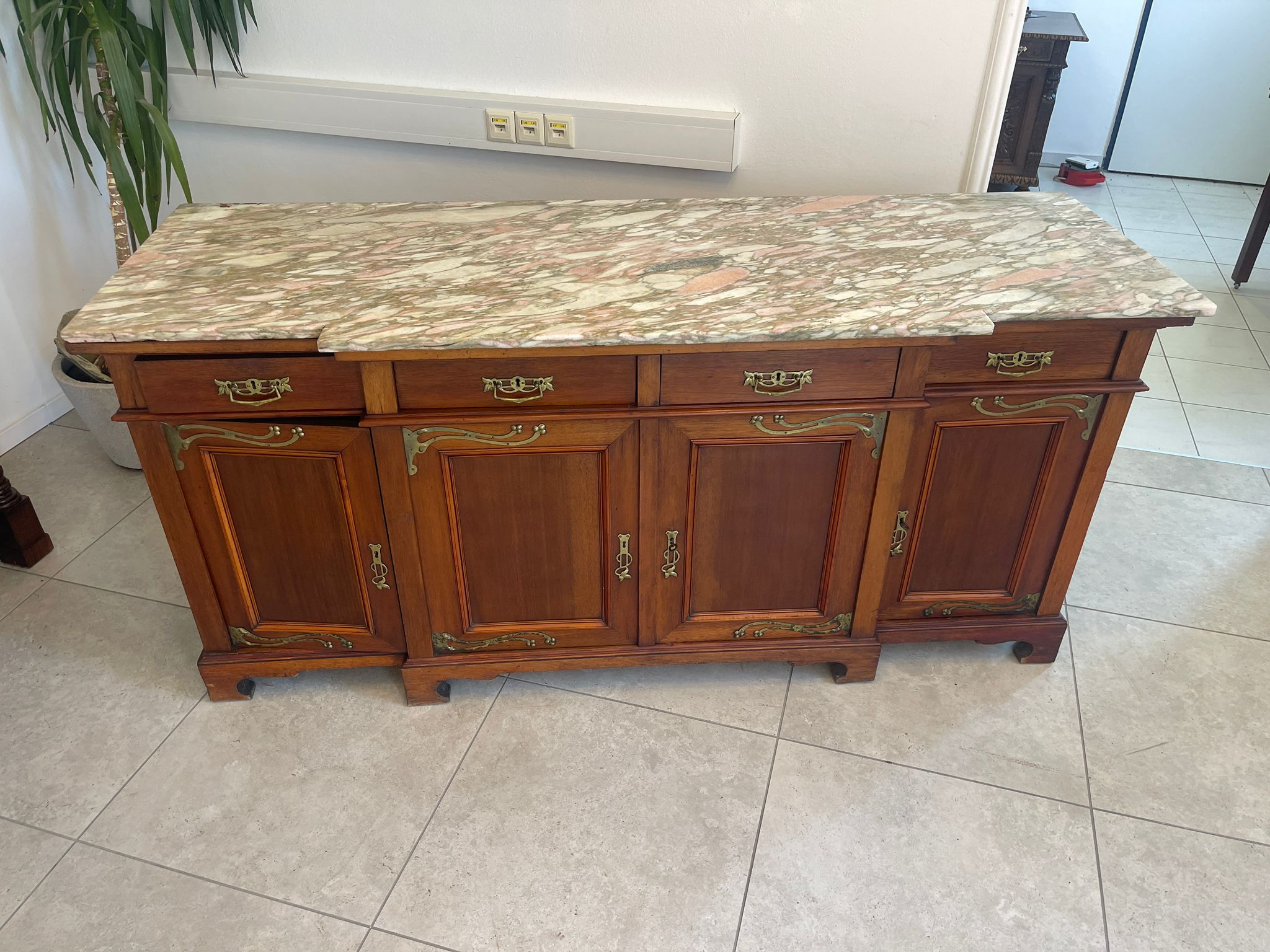 09925a13-876a-4c9d-b987-618b96fdafe6 Originales Jugendstil Aufsatzbuffet Bücherschrank Vitrinenschrank A4909