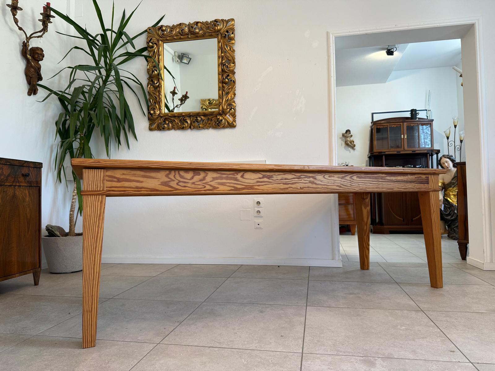 Uriger Bauerntisch Tafeltisch Hüttentisch Naturholztisch G1923