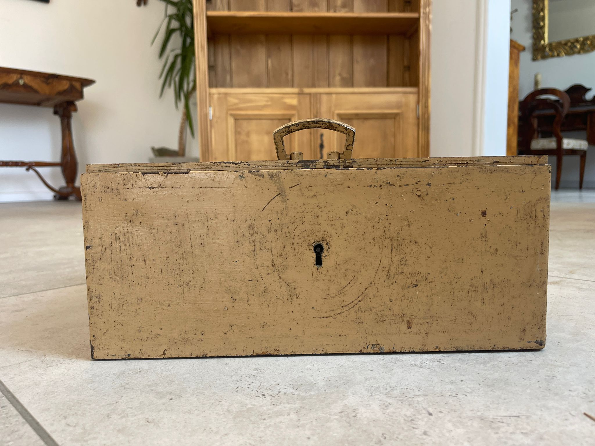 Charmante Eisenkasse um 1900 abschließbar & funktionstüchtig G1636