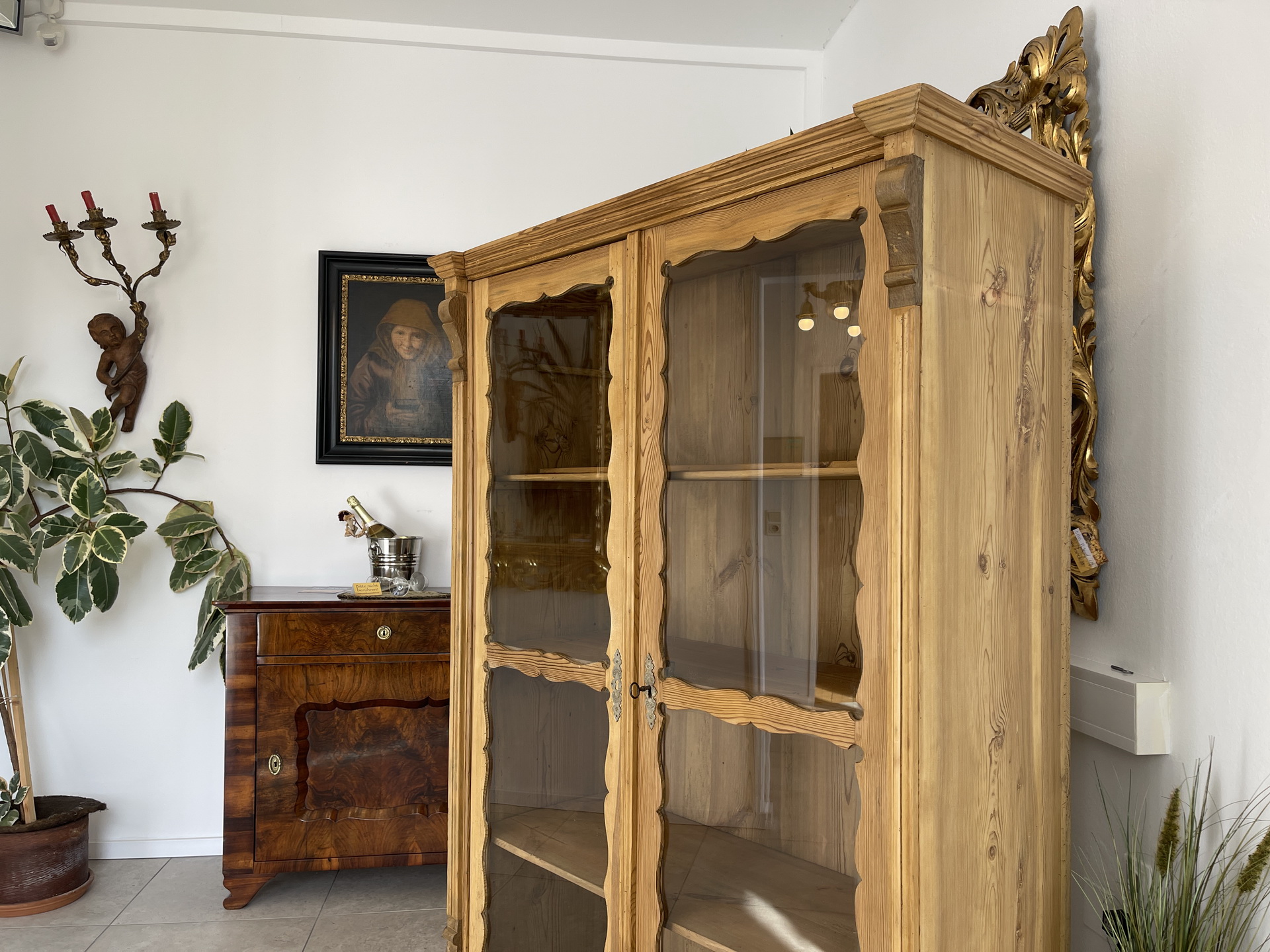 Bauernschrank_128yuGOIvlvhHvza Biedermeier Vitrine Naturholz Bücherschrank Bauernschrank A4249