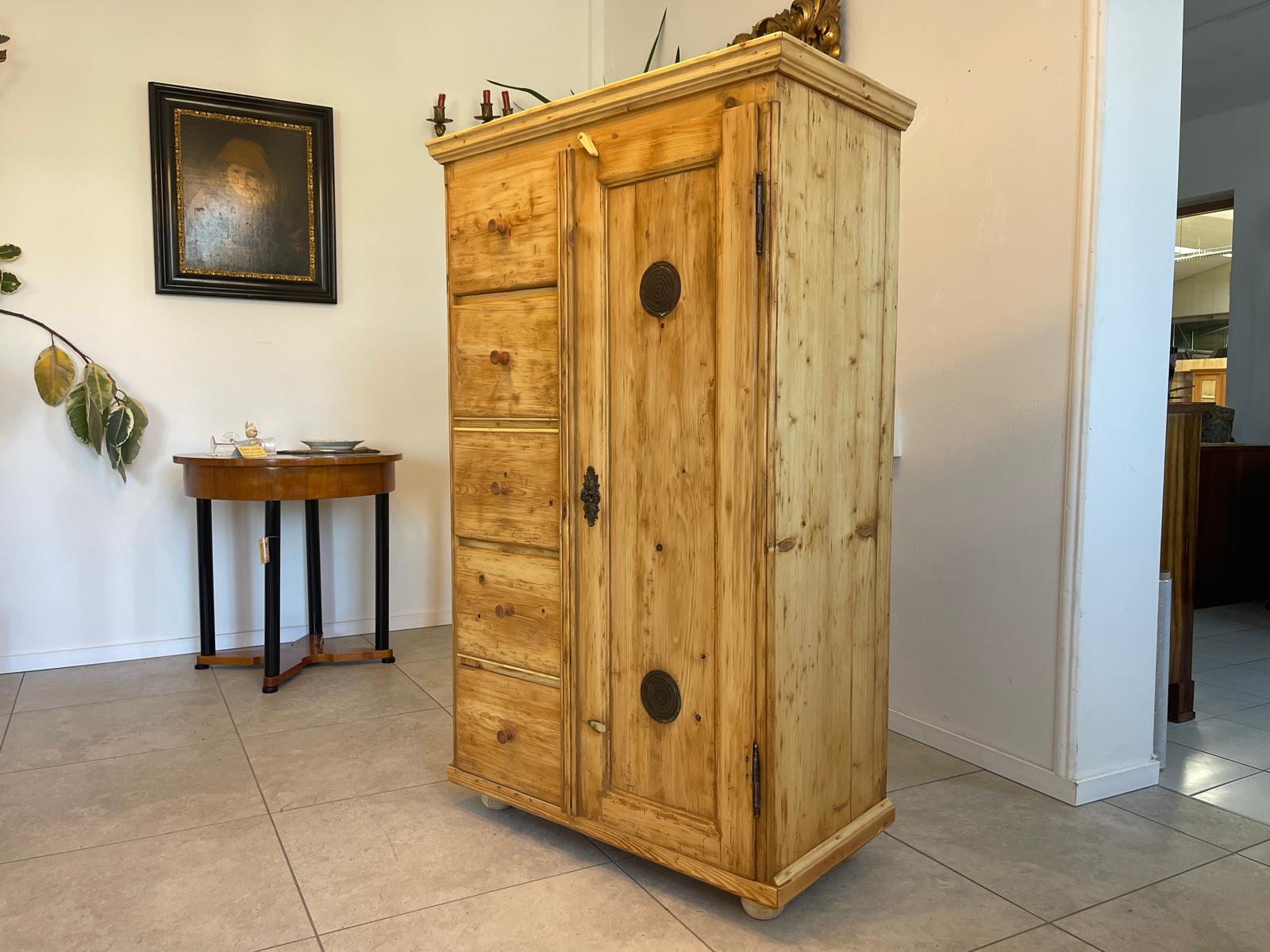 Biedermeier Brotschrank Almerschrank Speiskasten G1303-1