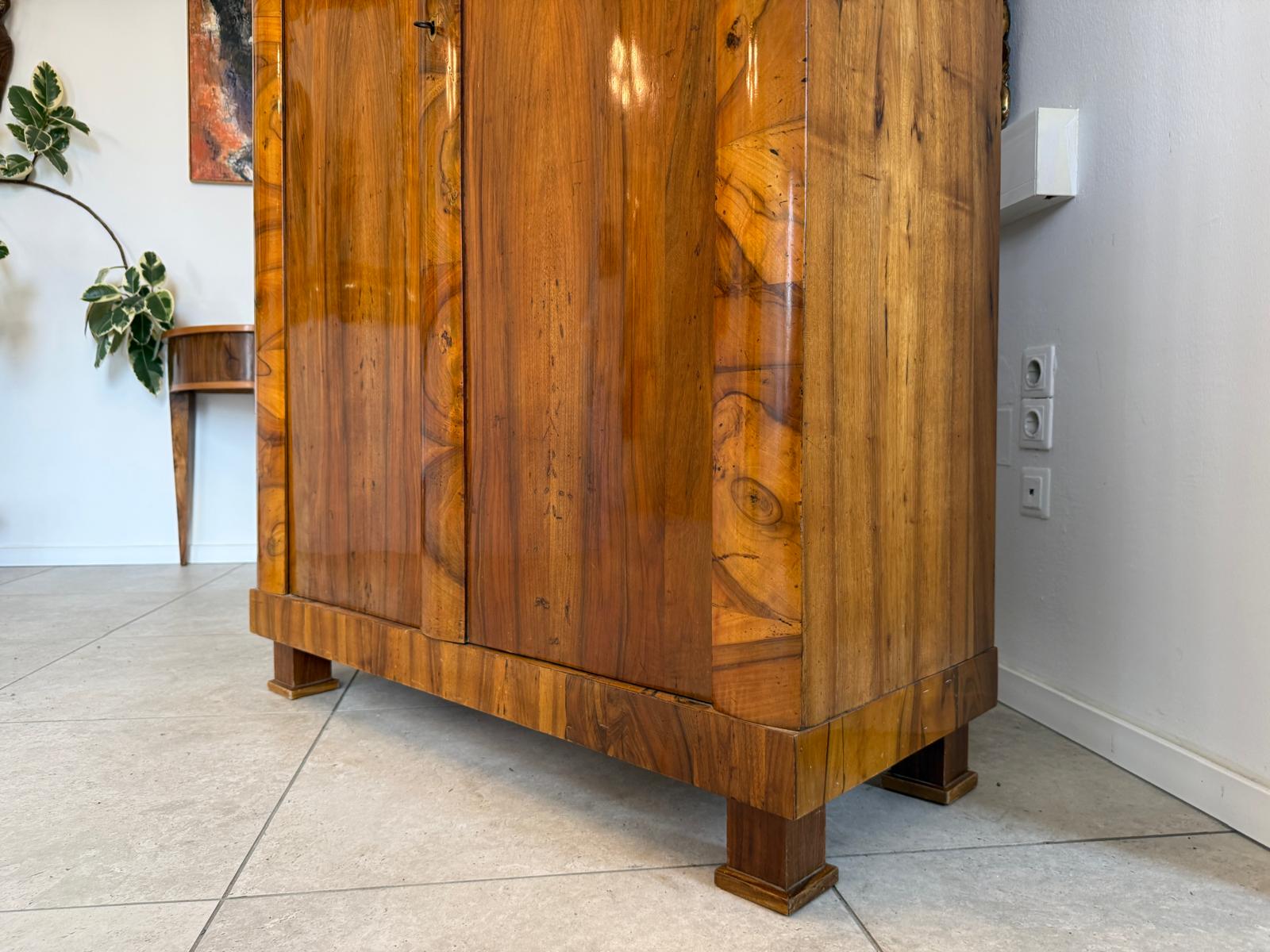 SALE Biedermeier Schrank Kleiderkasten Hallenschrank Antiquität G1040-1