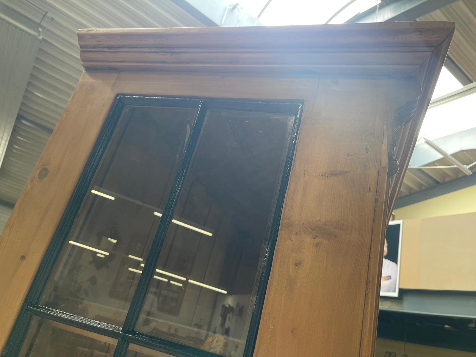 Antiker Bäuerlicher Bücherschrank Große französische Bibliotheksvitrine Glasschrank G1367