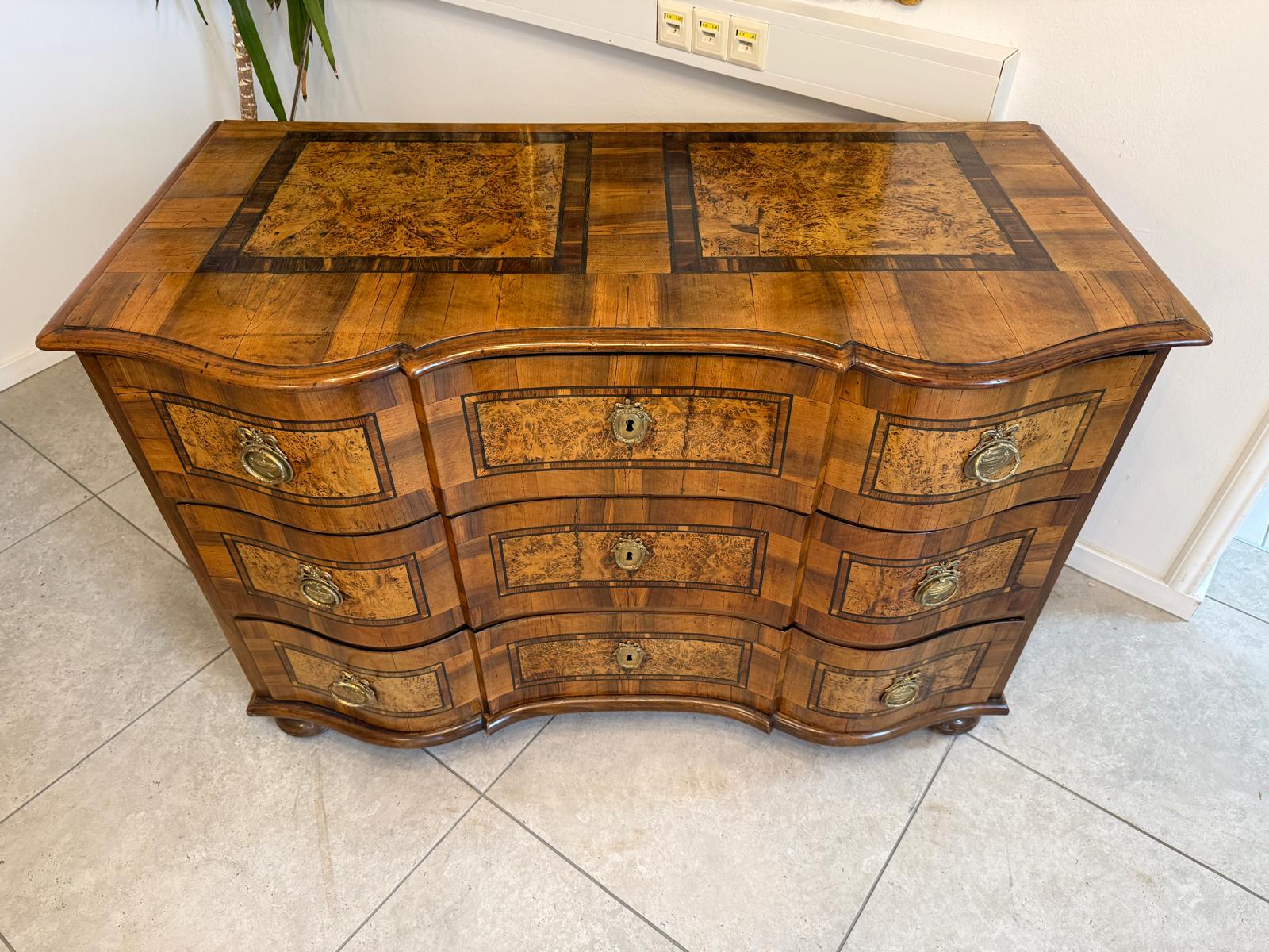 Authentische Barock Kommode Obstholz Marketerien Antiquität Nussholz  G2375
