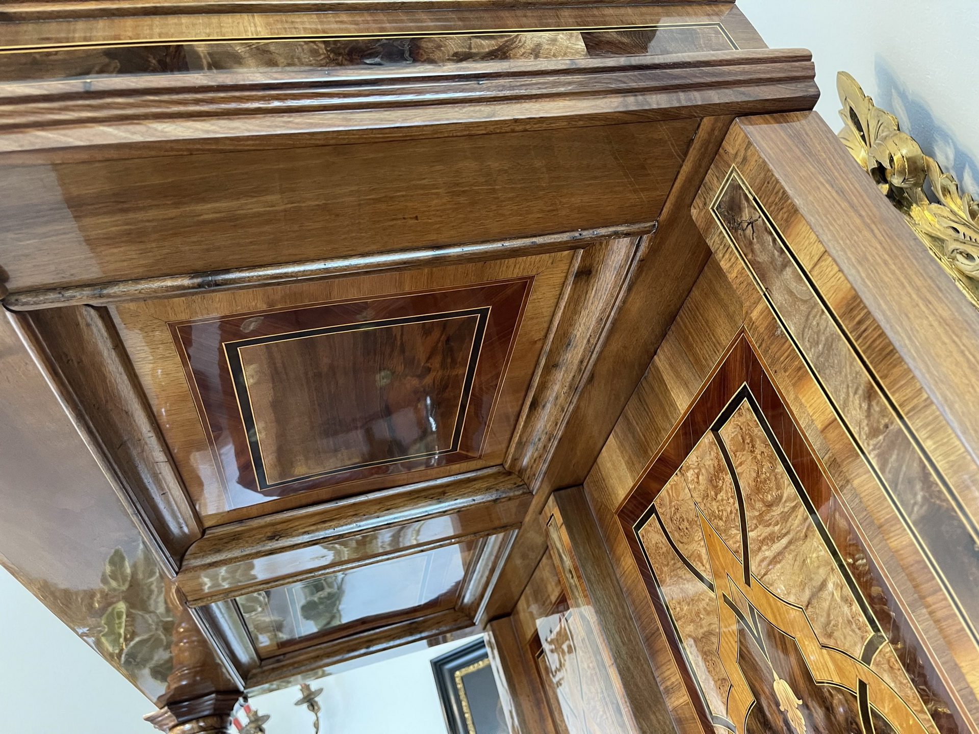 bauernschrank-bauernmoebel_151 Barock Sekretär Tabernakel Antiquität Stollenschrank mit Vollsäulen B1636