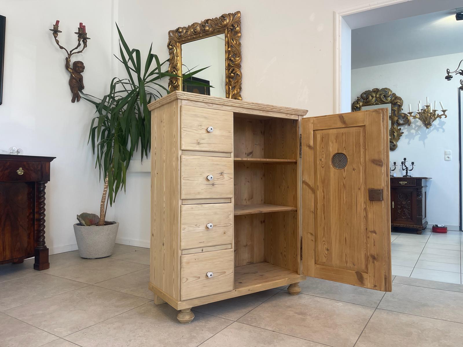 093ddbec-ebf7-4940-a93a-bcb004febaec Biedermeier Brotschrank Almerschrank Speiskasten A4965