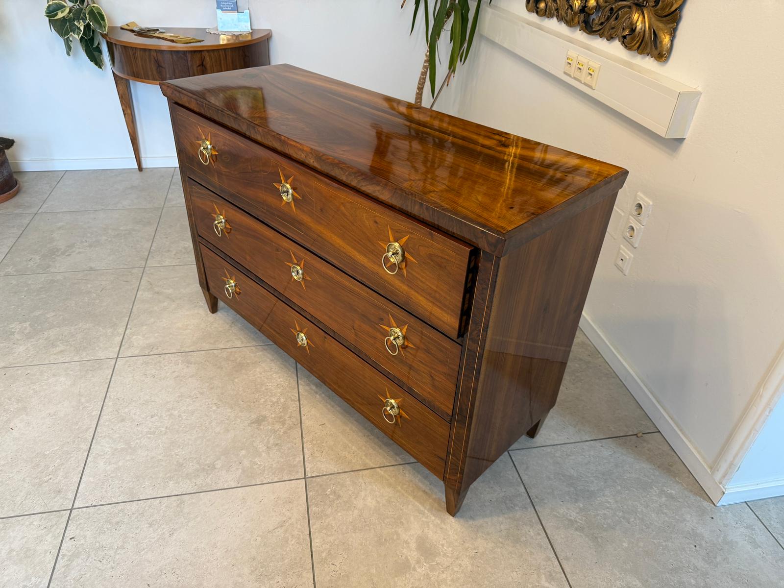 Restaurierte Biedermeier Kommode 3 Ladenkommode Nussholz Antiquität D1044