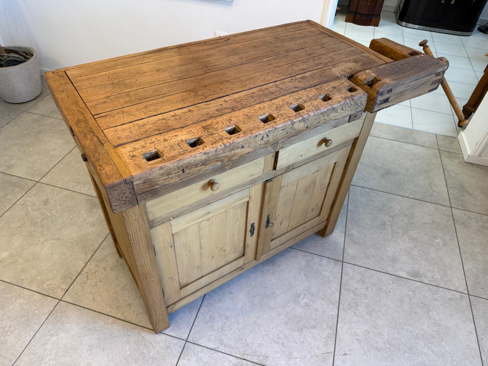 Holzbank aus Eiche & Fichte | Unikat aus altem Holz | IFANTIK D2878