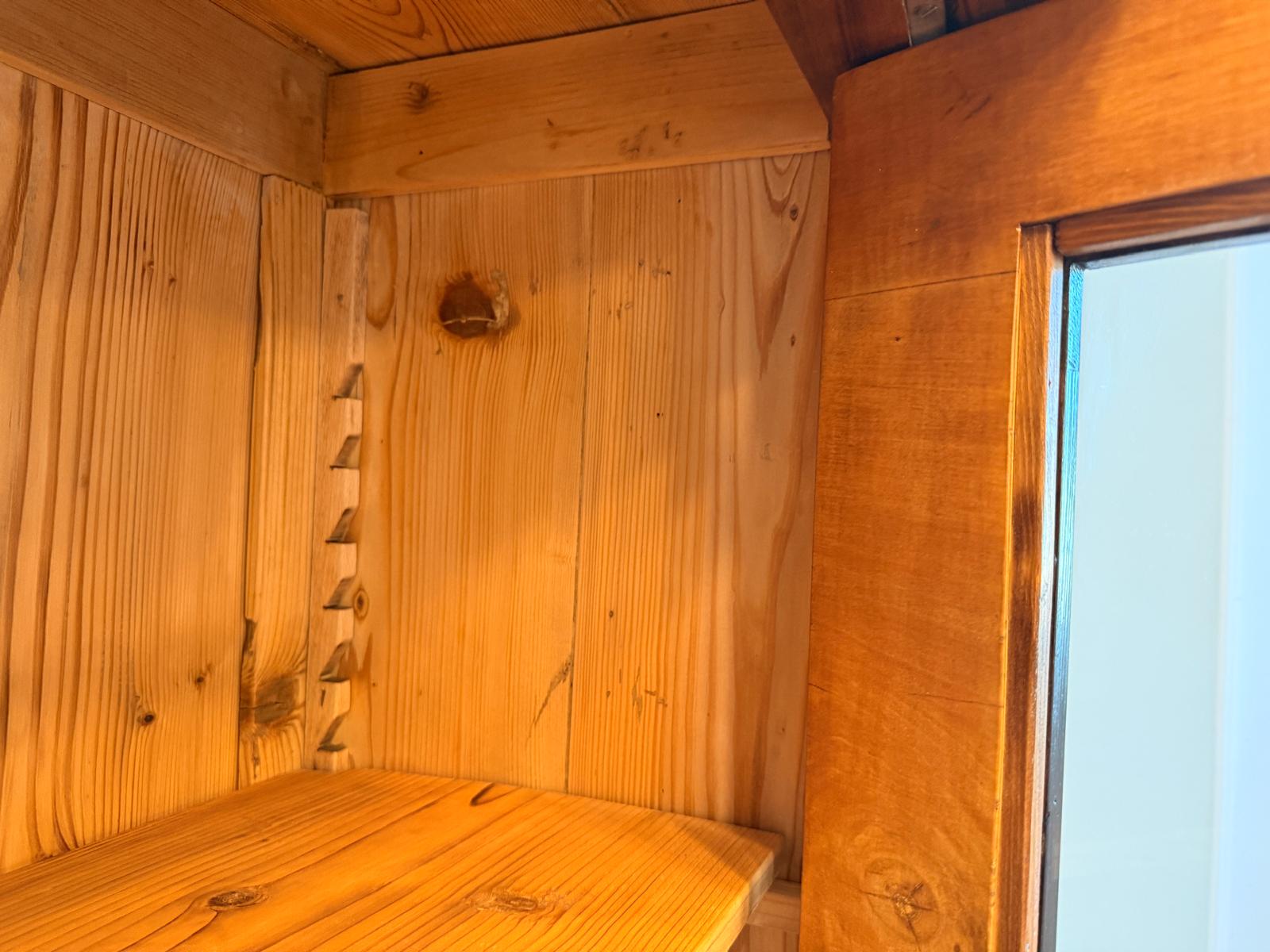 Biedermeier Vitrine Sonnenvitrine Bibliotheksschrank Nussholz Restauriert D2767