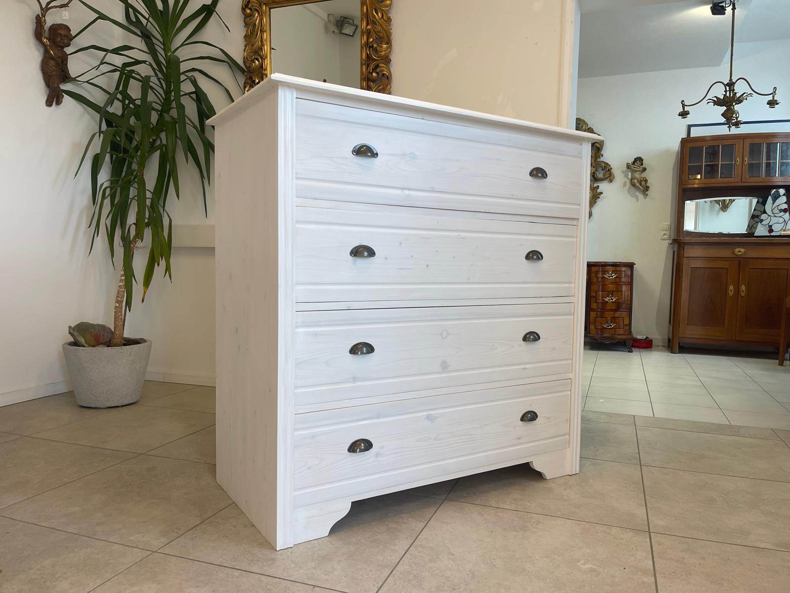 Bäuerliche Anrichte Sideboard Kommode Naturholz Fichtenholz Weiss G1071
