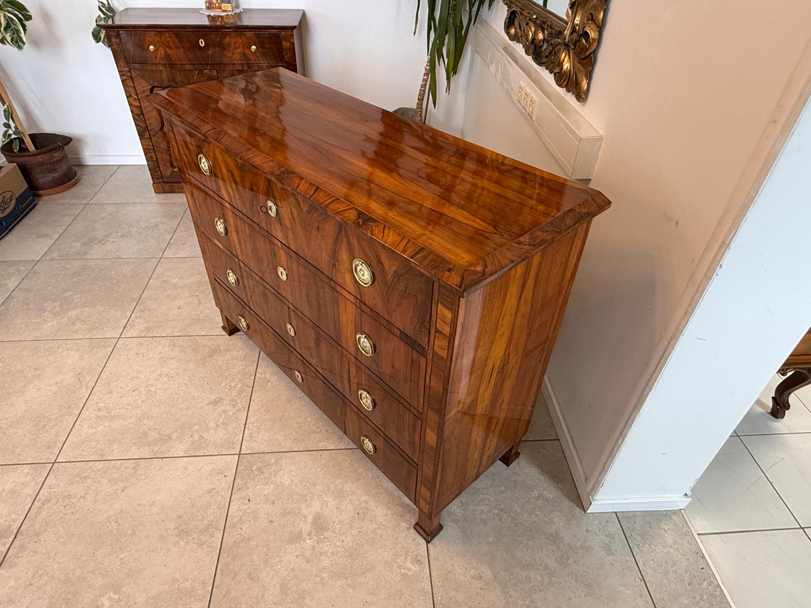 Biedermeier Kommode 4 Ladenkommode Nussholz Antiquität Restauriert D2478