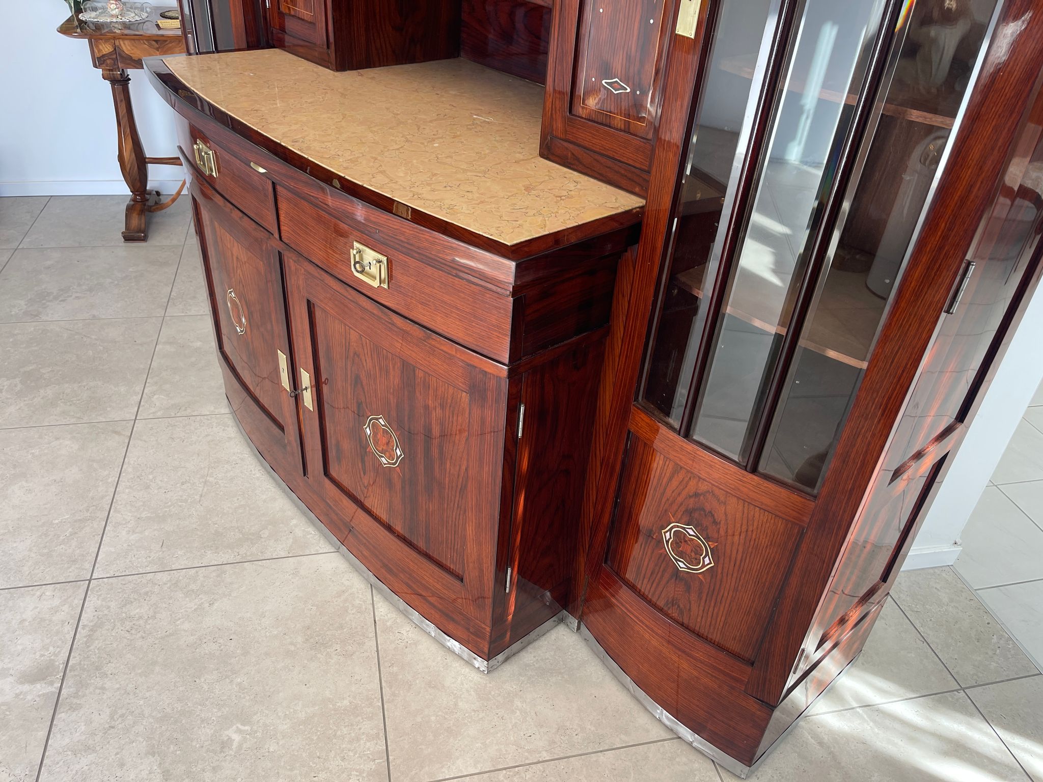 Sale Restauriertes Jugendstil Designerbuffet Bibliotheksschrank Antiquität G1379