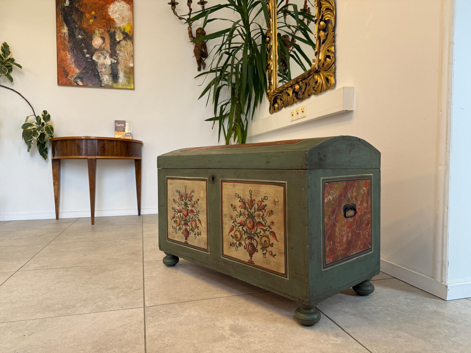 Urige handbemalte Tiroler Truhe Landhaustruhe Bauerntruhe G2269