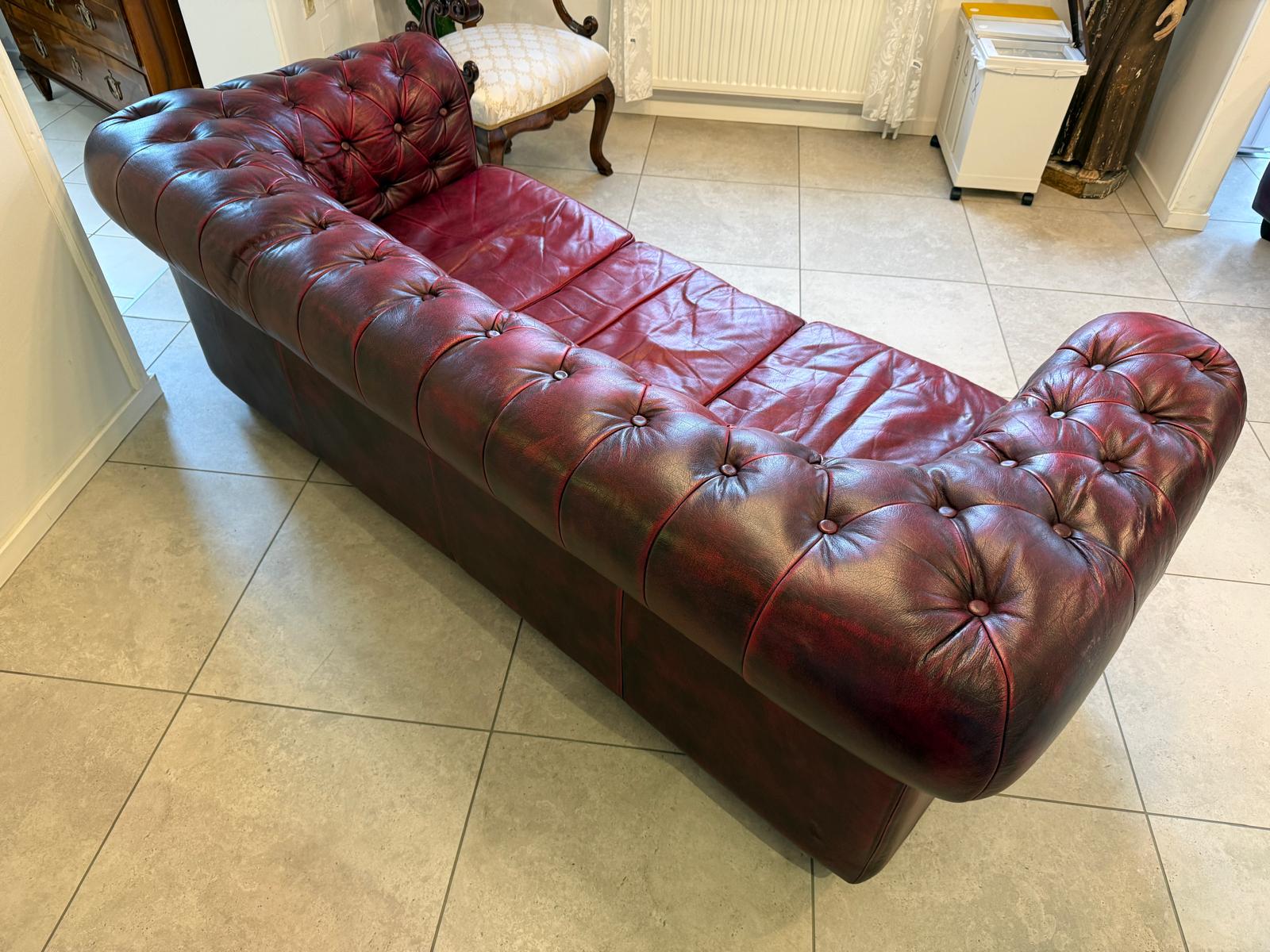 Chesterfield Ensemble 3 teilig Ledersofa Fauteuils Clubmöbel Cultmöbel D2302