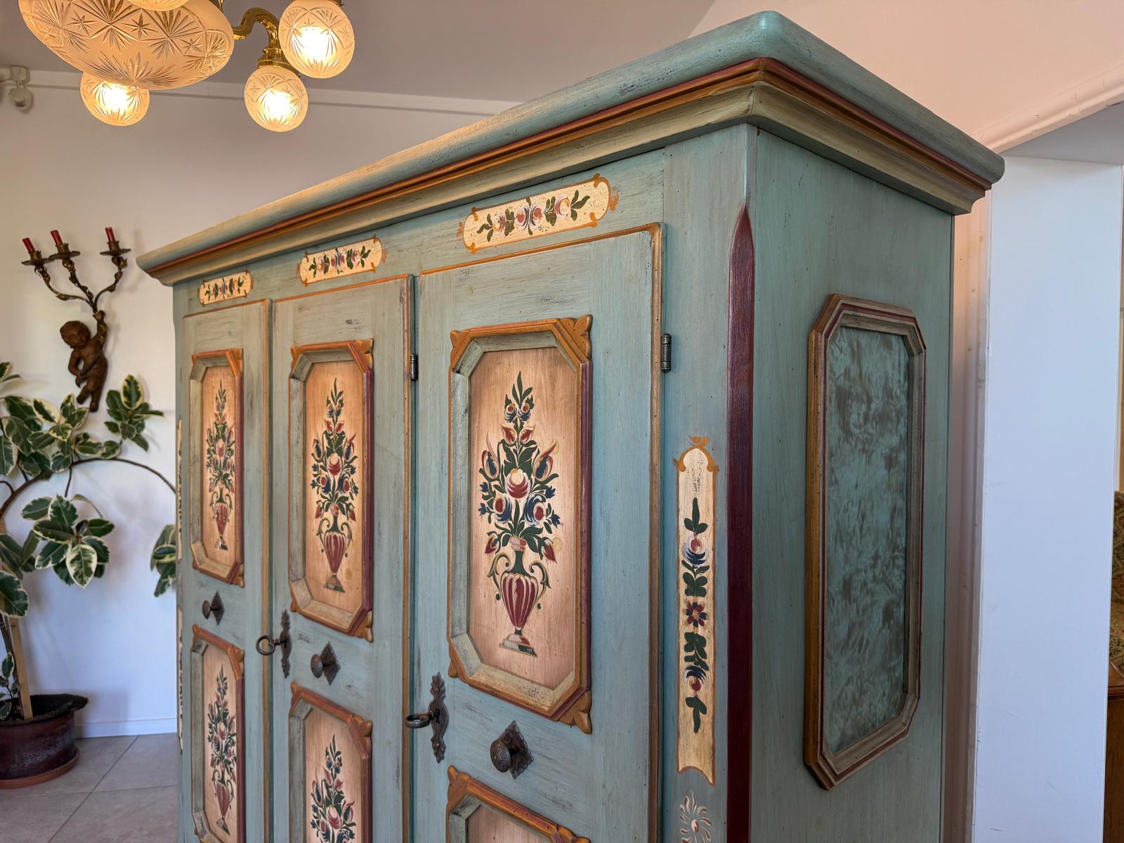 Voglauer Schrank Bauernschrank Anno 1800 Altblau G2041