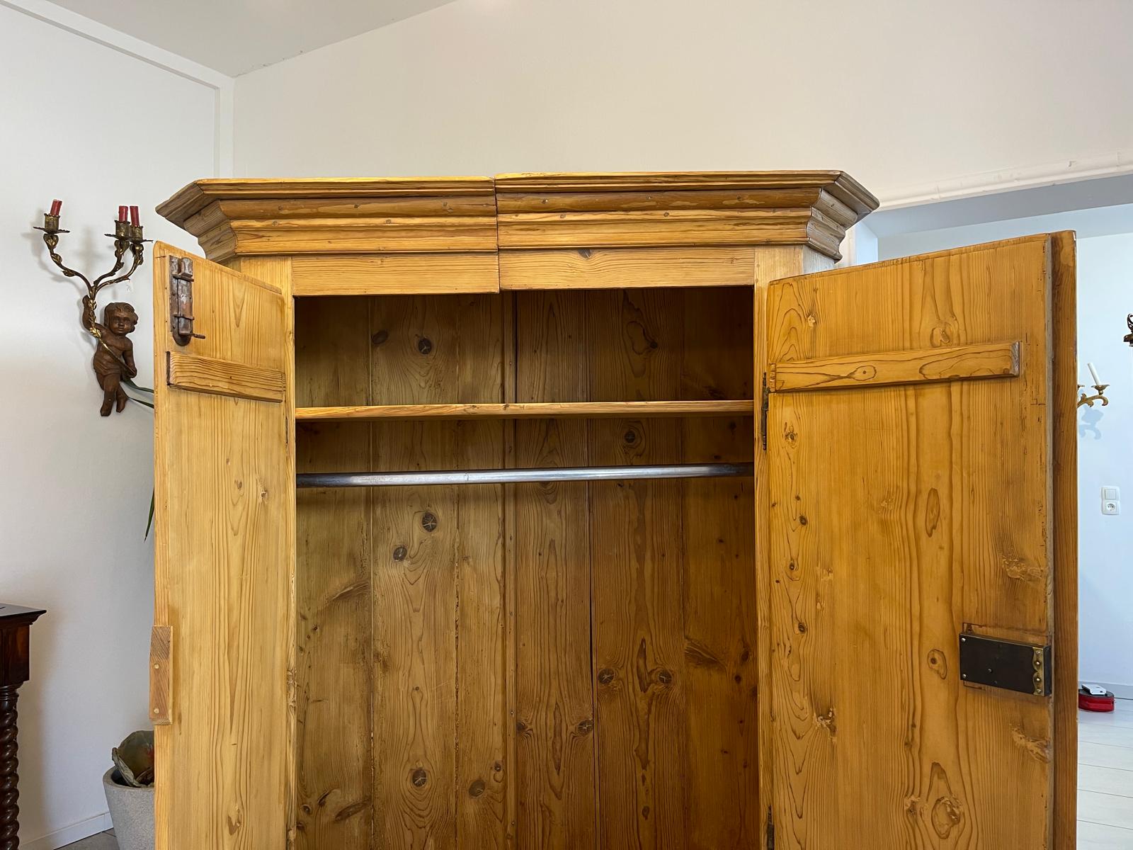 7707fa17-e525-4128-ae0a-b528088430da Bauernschrank Barockschrank Barock Hallenschrank Kasten A4976