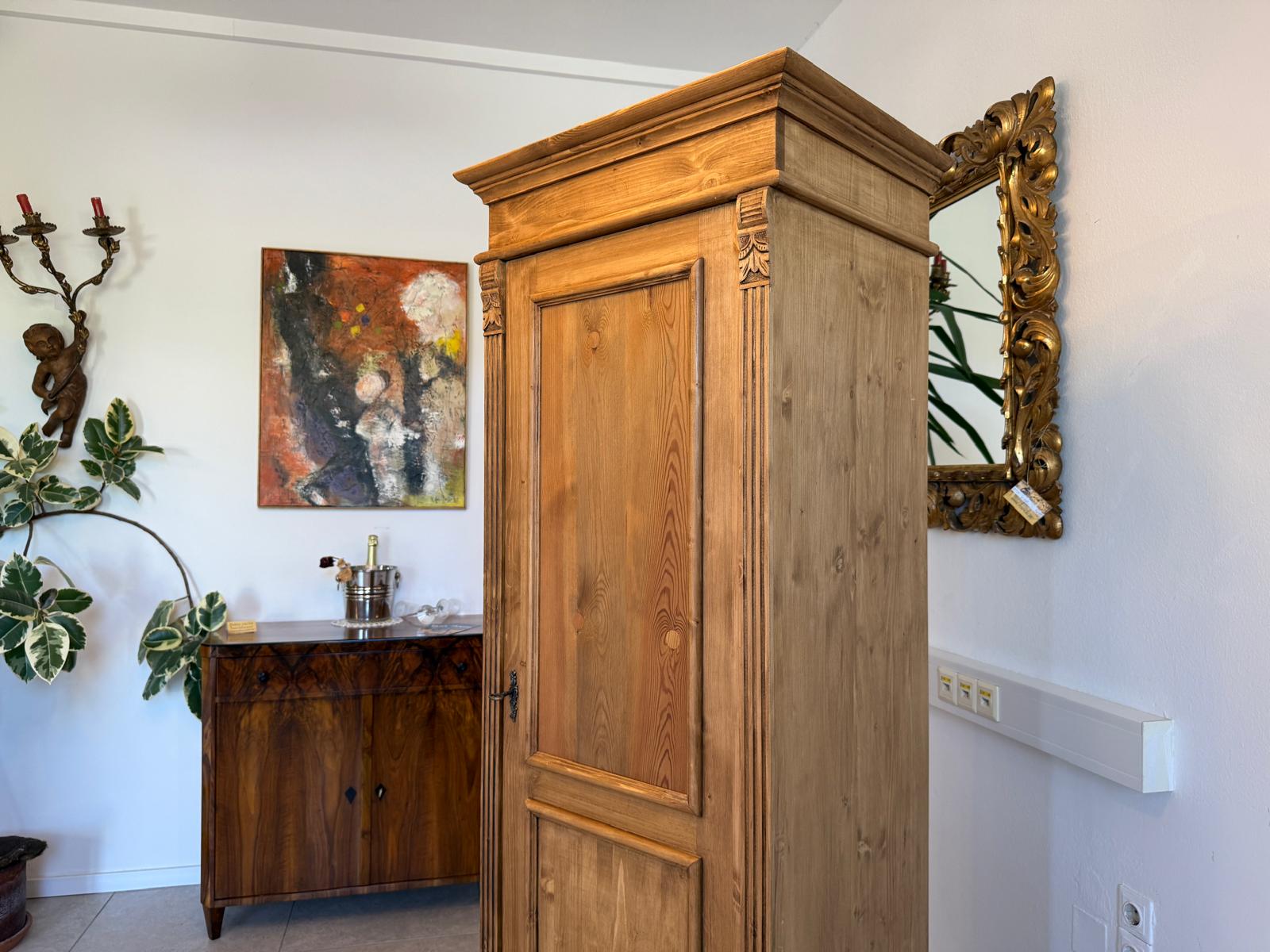 Bäuerlicher Gründerzeit Bauernschrank Naturholzschrank G2040