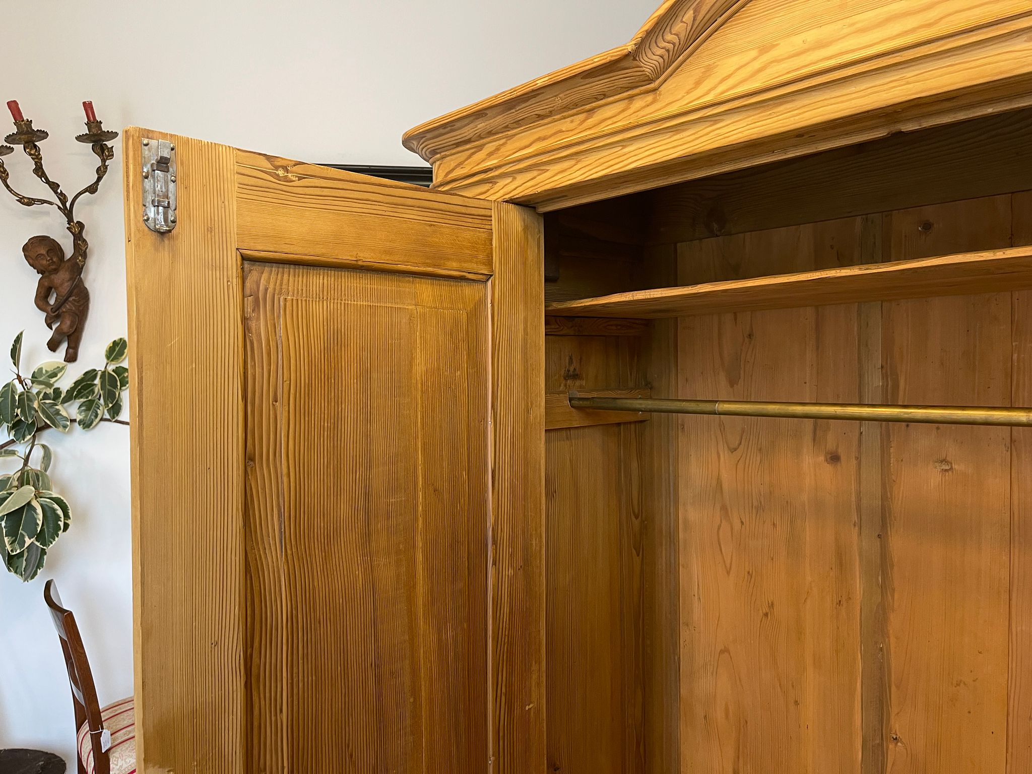 76a44791-bd26-481b-957f-8499ba374ded originaler Bauernschrank Biedermeierschrank Hallenschrank A5097