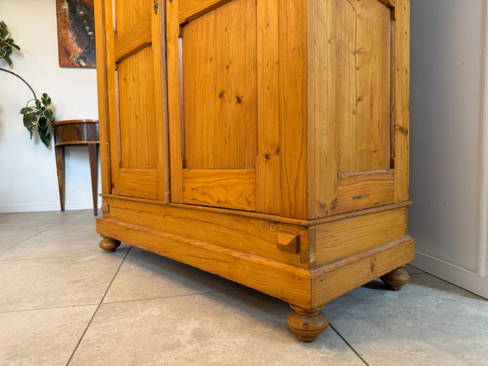 SALE Steirischer Bauernschrank Gründerzeit  Schrank Weichholz G2308