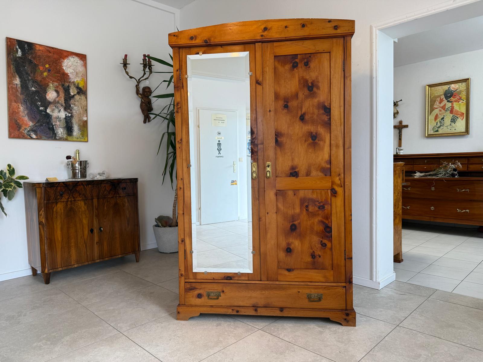Zirbenholz Schrank Kasten Bauerschrank Kleiderkasten Spiegelschrank G1882