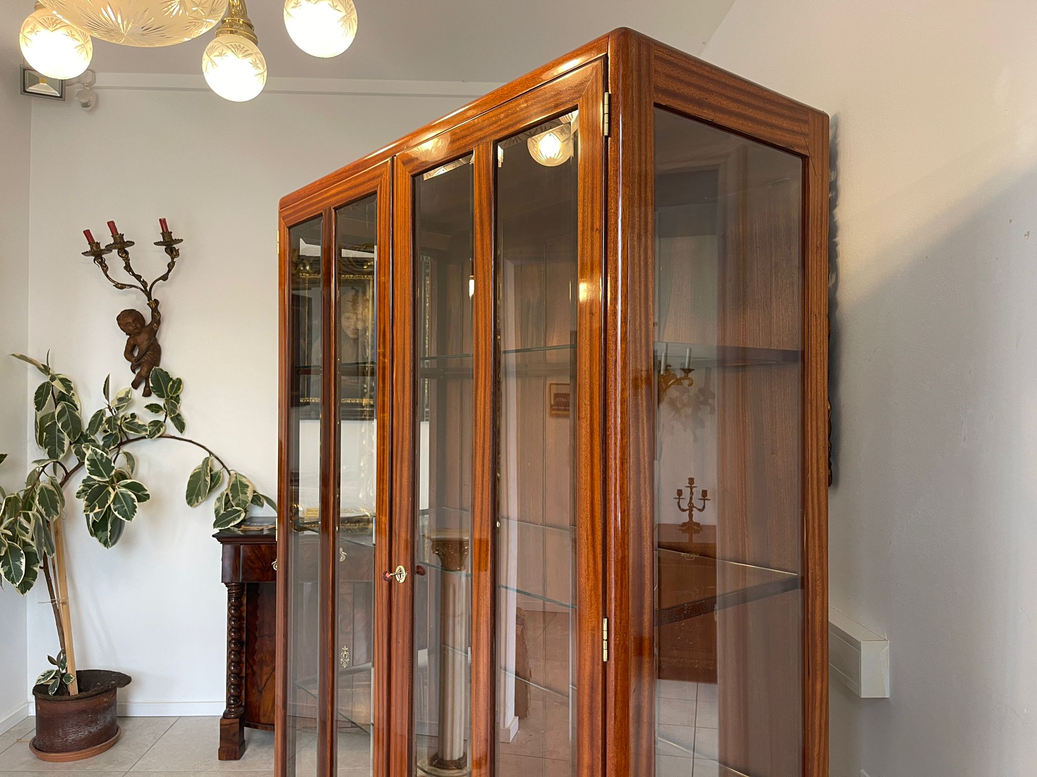 35304167-5fa9-41b0-af73-f2b409794a98V7ESfcDSiQpNE Restaurierter Jugendstil Vitrine Bücherschrank Vitrinenschrank Antik A4927