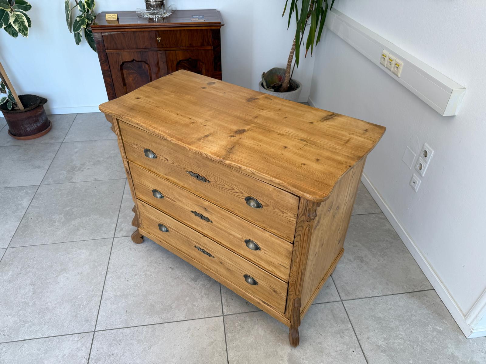 Restaurierte Gründerzeit 3 Laden Kommode Luize Phillipe Weichholz G1845