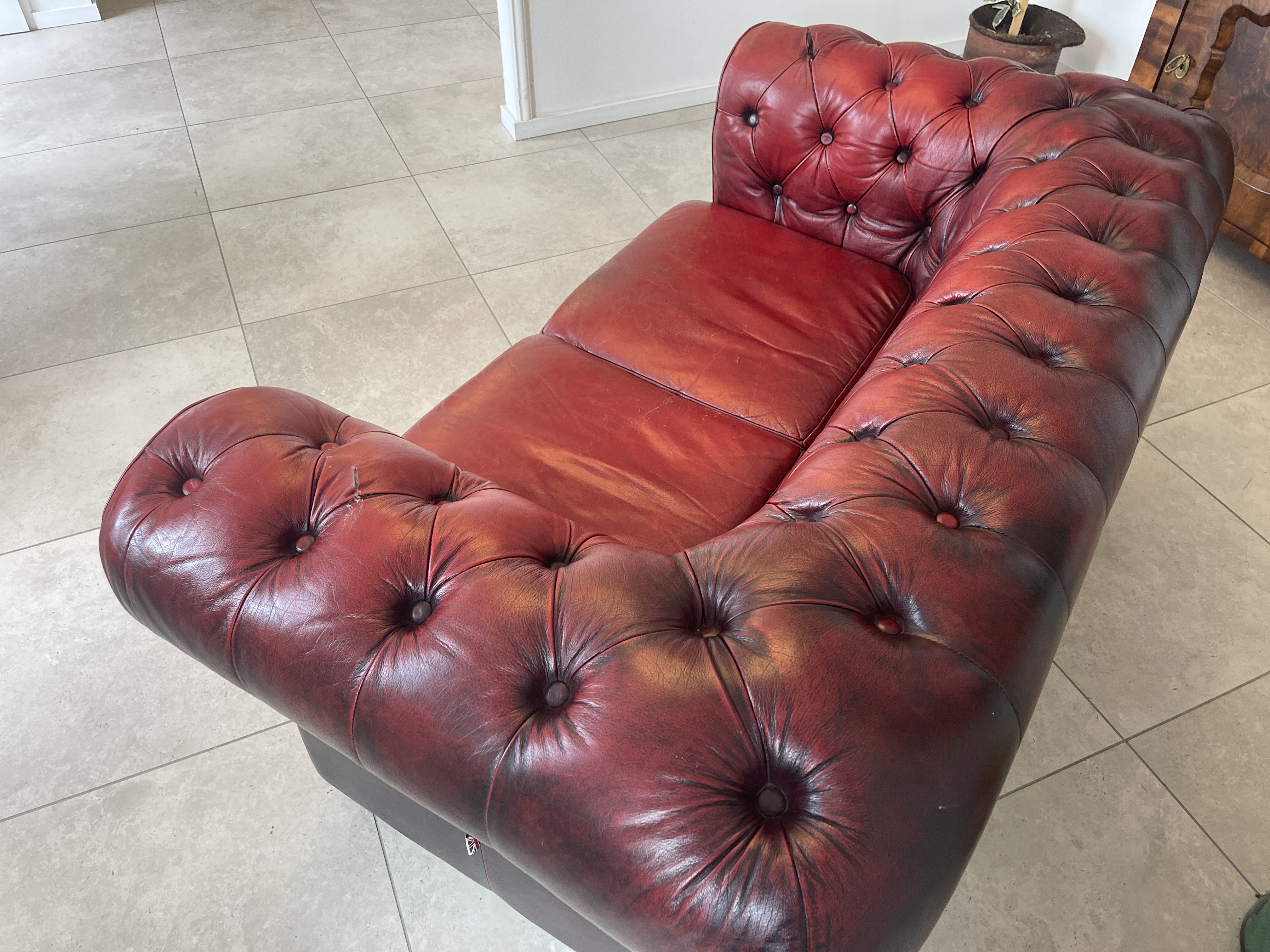 IMG_1748 Cult Chesterfield 3er Sofa Couch Clubsofa A4556