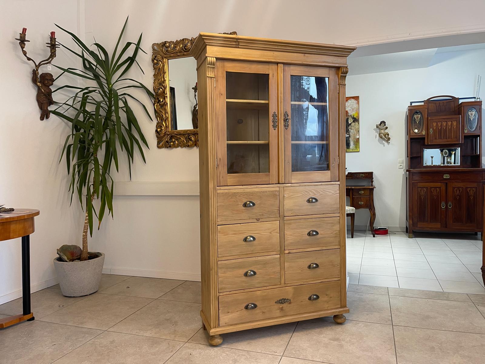 Bäuerliche Vitrine Bauernvitrine Naturholz Bücherschrank Bauernstube G1245