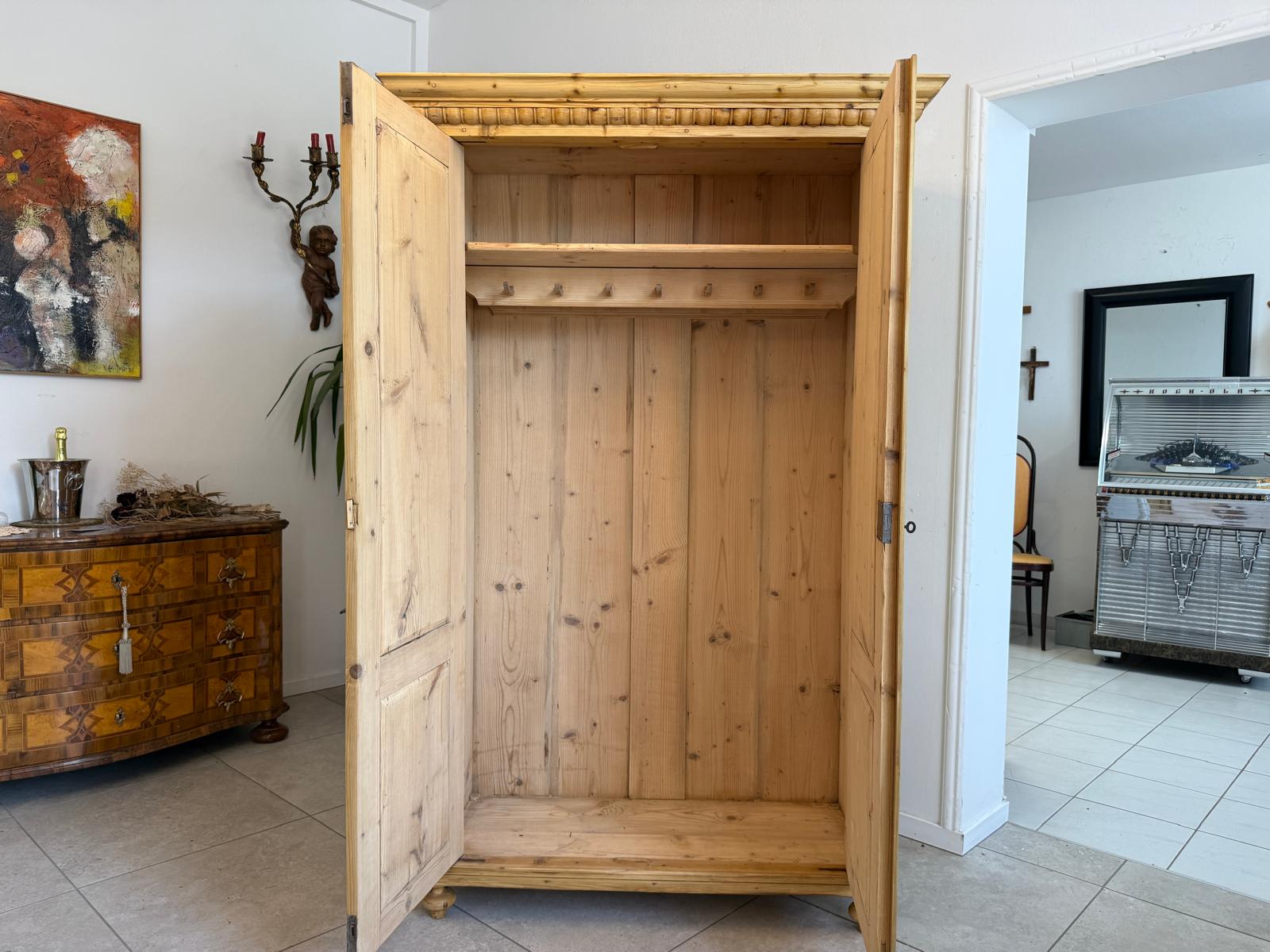 Sale Gründerzeit Bauernschrank Weichholz Steiermark D2779
