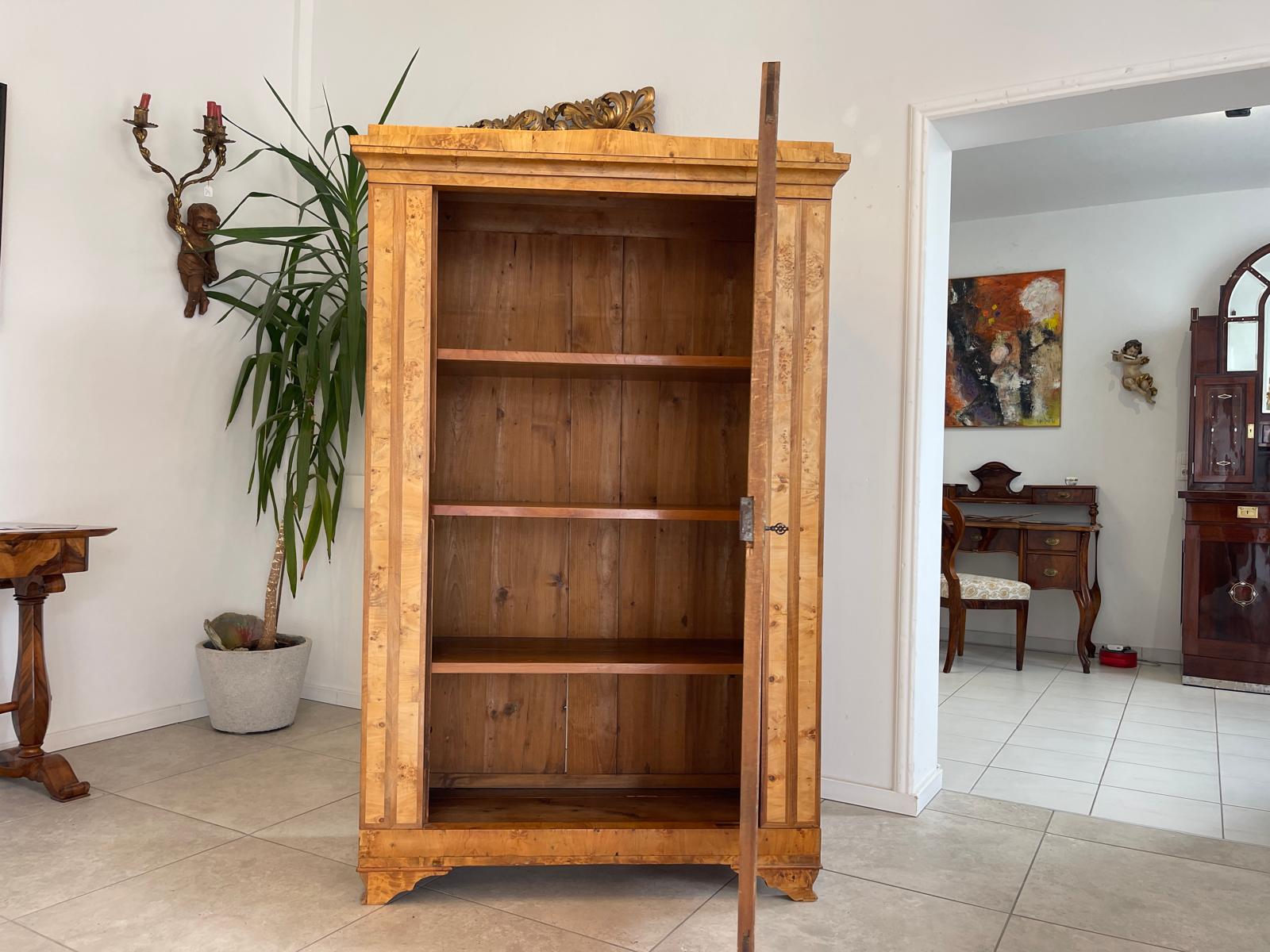 Sale Maserbirkenholz Biedermeier Schrank Kasten Originalstück G1352