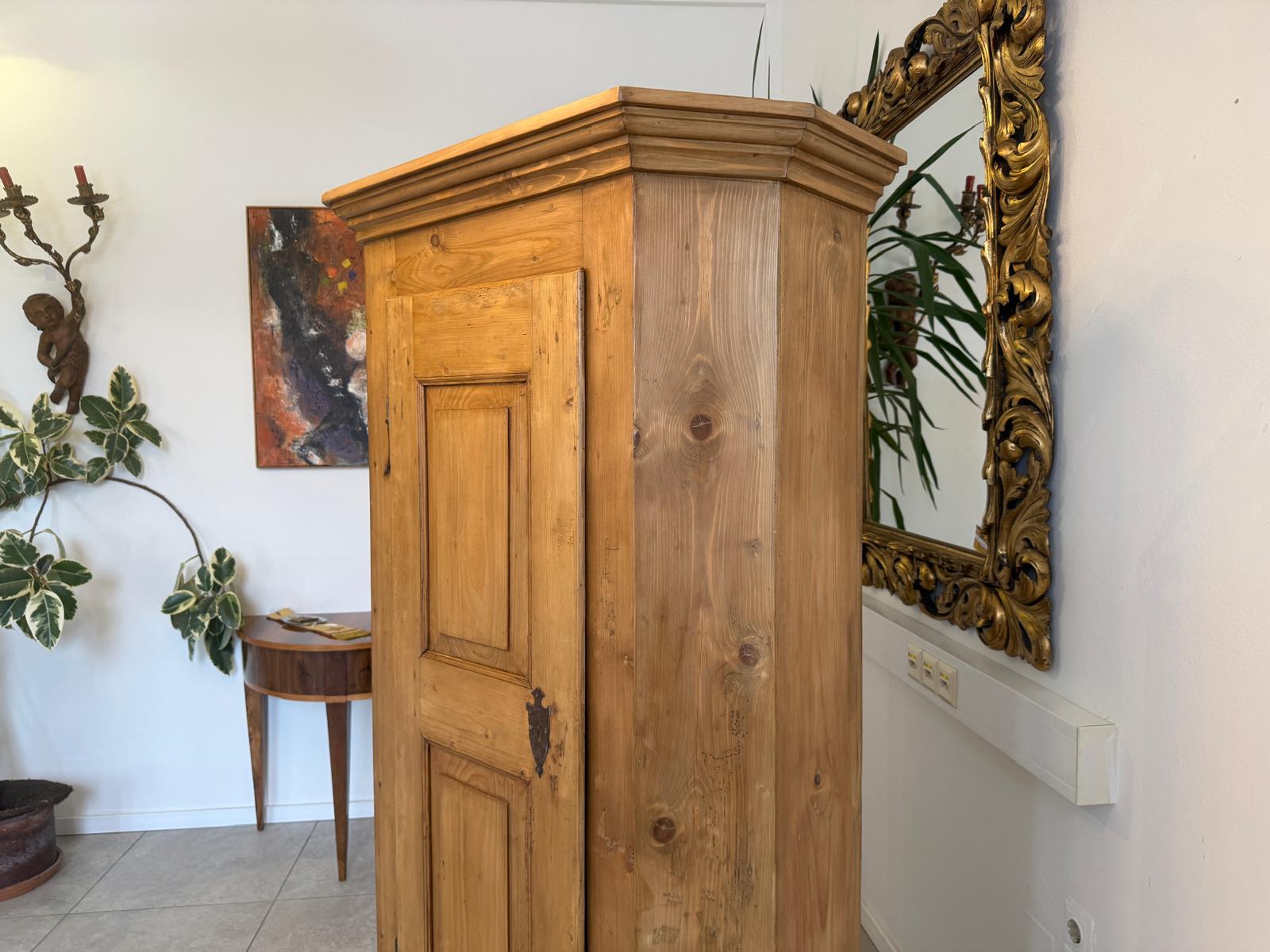 Restaurierter 1 türiger Bauernschrank Barocker Naturholzschrank Weichholz Antik D1020