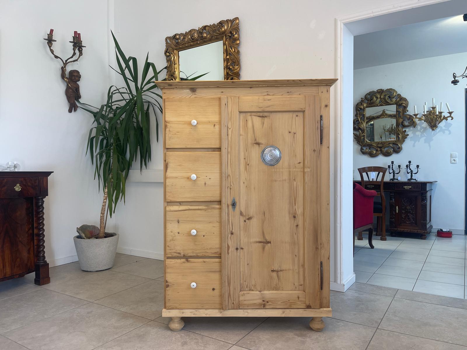 fd47b93b-bee8-4b5d-93e3-c37606d00783 Biedermeier Brotschrank Almerschrank Speiskasten A4968