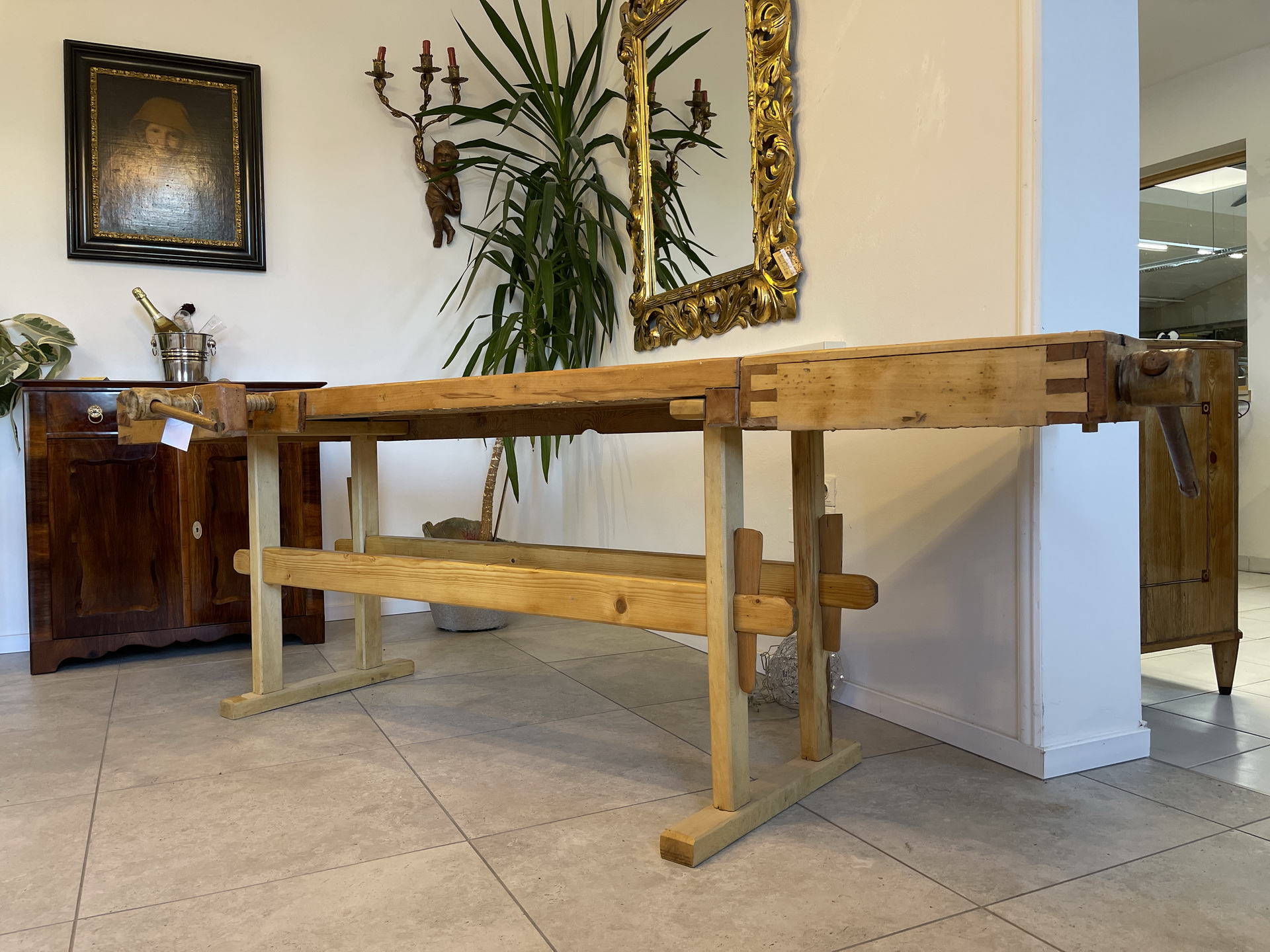 Bauernschrank-41 Sale Original Hobelbank, Werkbank, Designertisch B1925