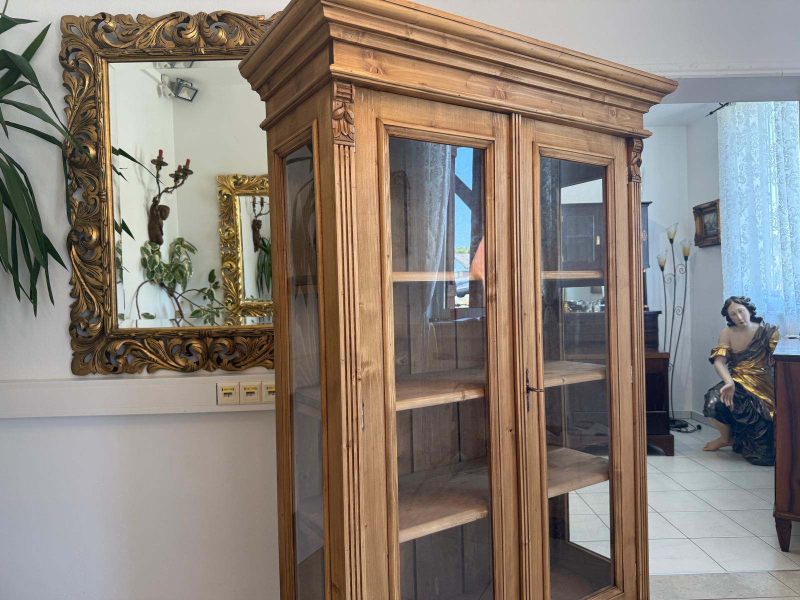 Bäuerliche Vitrine Bauernvitrine Bücherschrank Bauernschrank Glasschrank D2723